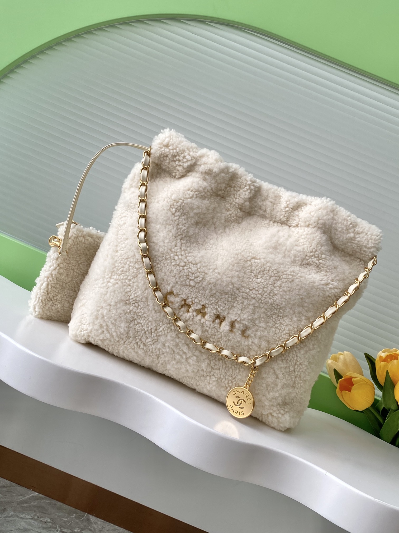 [TOP] CHANEL 22 Bag Wool 19x20x6cm/35x37x7cm - Beige