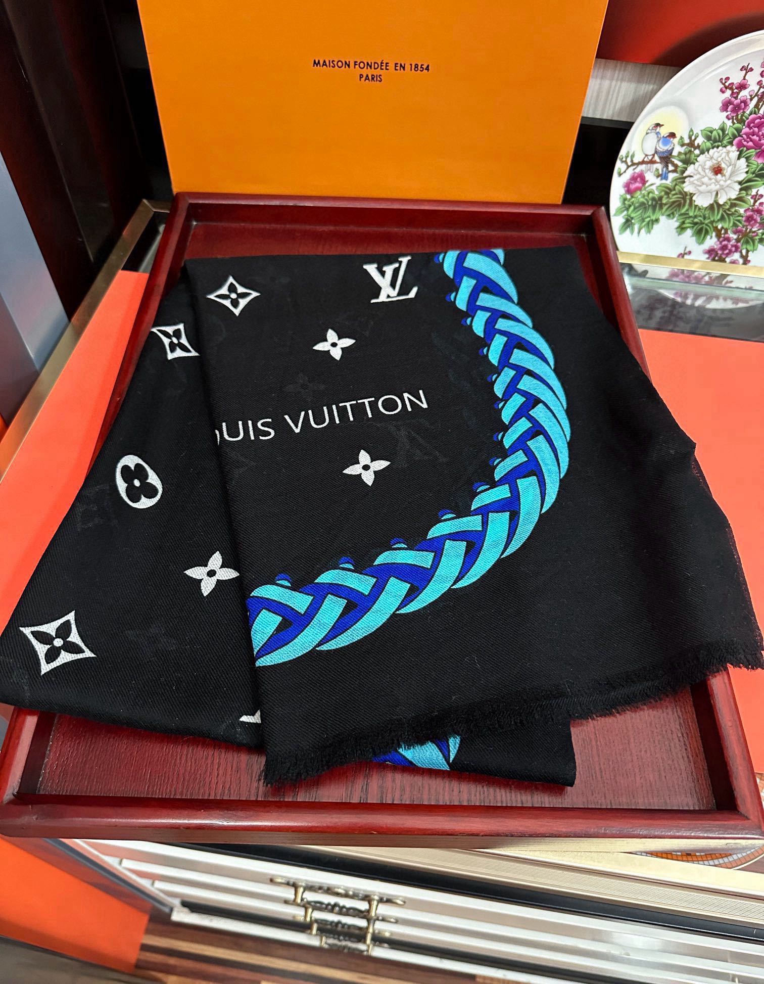 [TOP] Louis Vuitton LV Wool Scarf 100x200cm - 2 Color