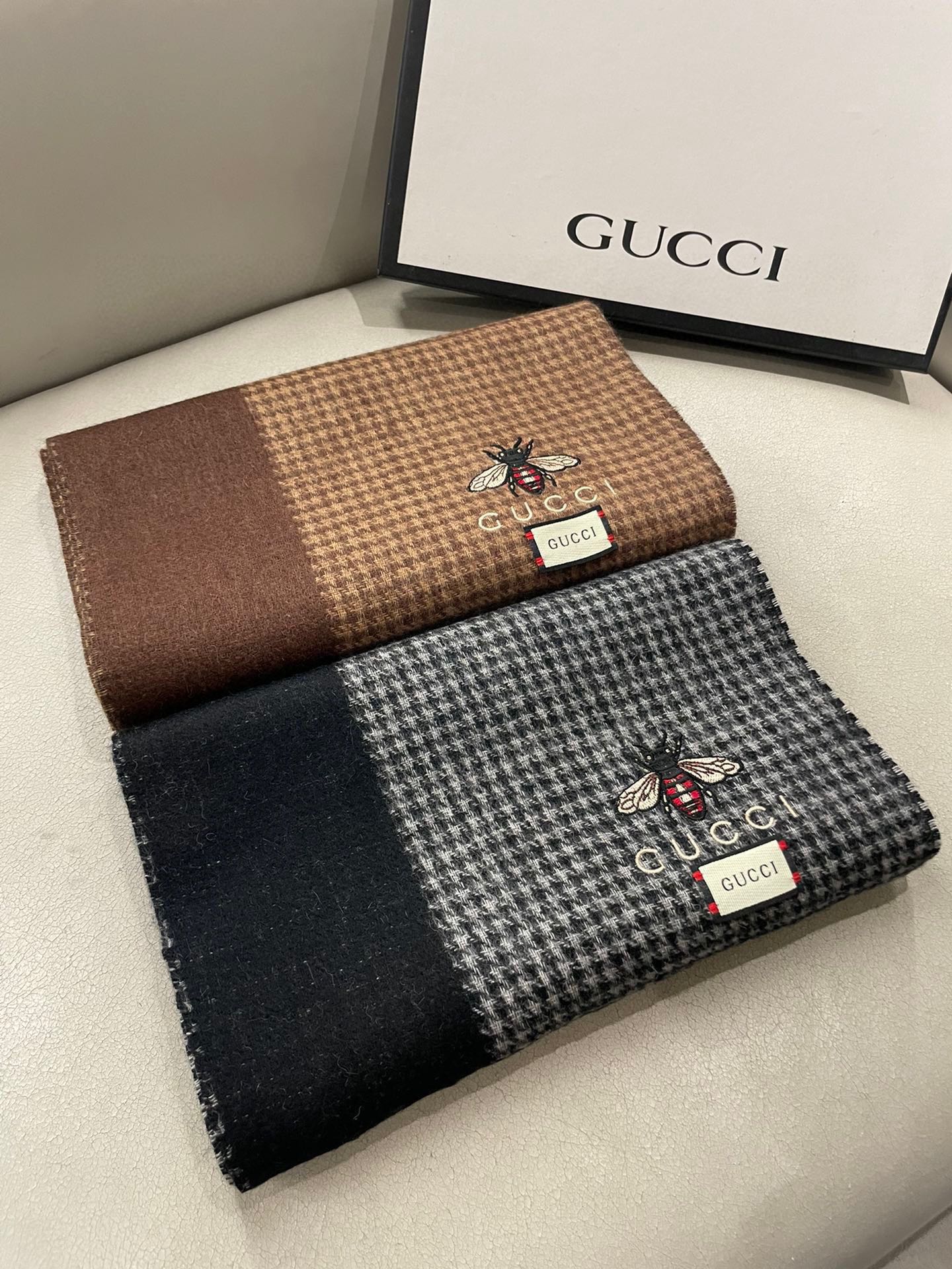 [TOP] GUCCI Cashmere Scarf 32×180cm - 2 Colors