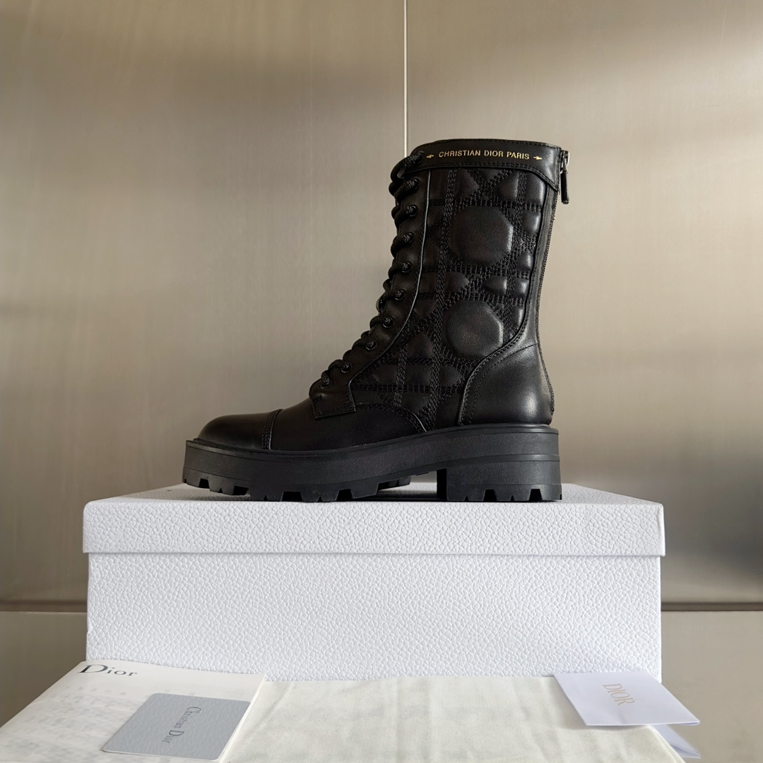 [TOP] Christian Dior Rattan Ankle Bootss Cowhide - 3 Colour