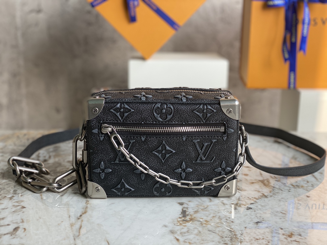 [TOP] Louis Vuitton LV MINI SOFT TRUNK  Bag 18.5 x 13 x 8cm - 2 Colors