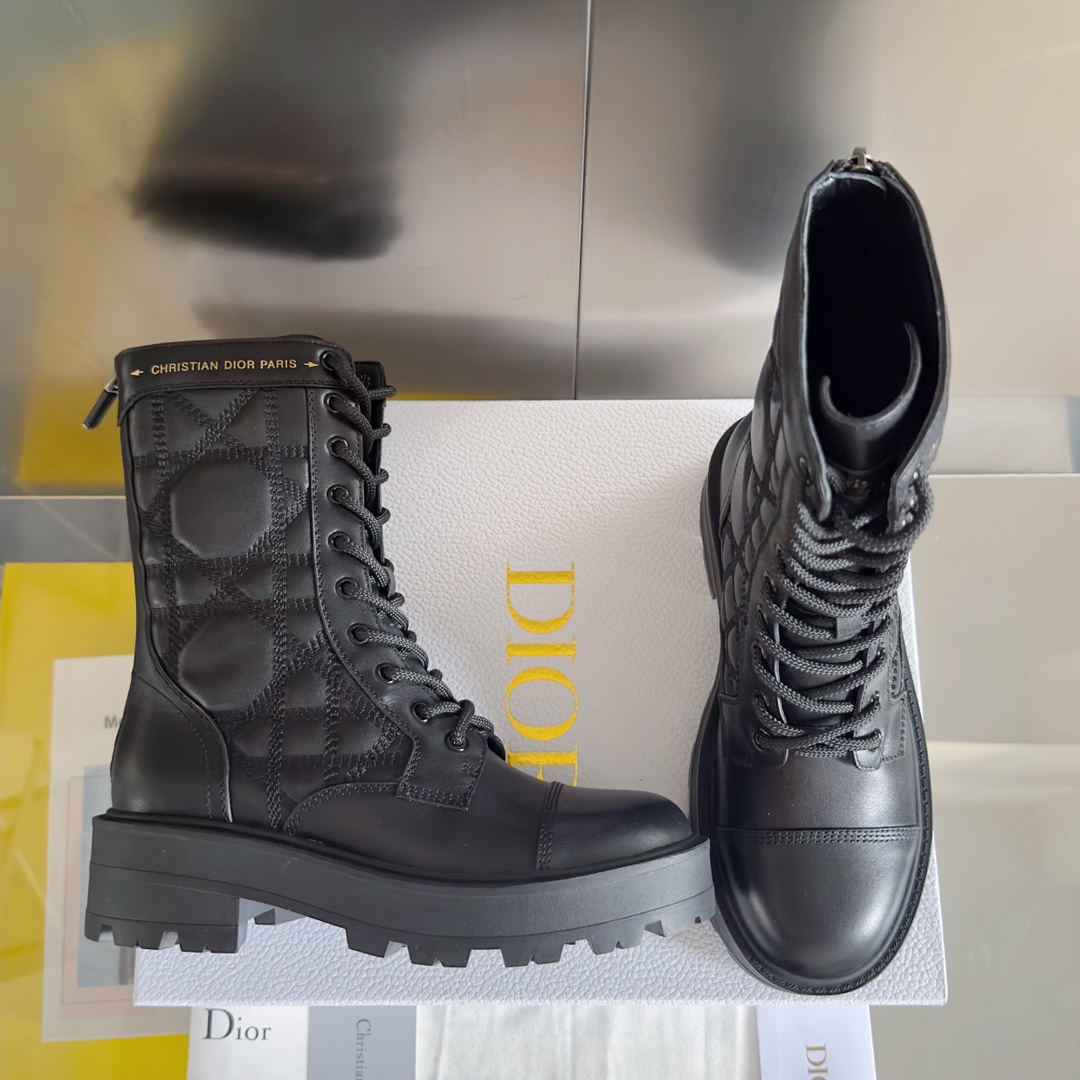 [TOP] Christian Dior Rattan Ankle Bootss Cowhide - 3 Colour