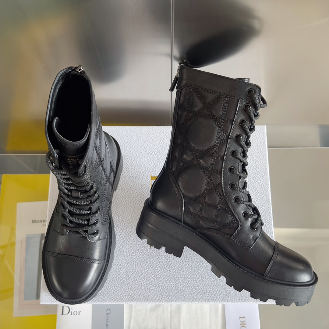 [TOP] Christian Dior Rattan Ankle Bootss Cowhide - 3 Colour