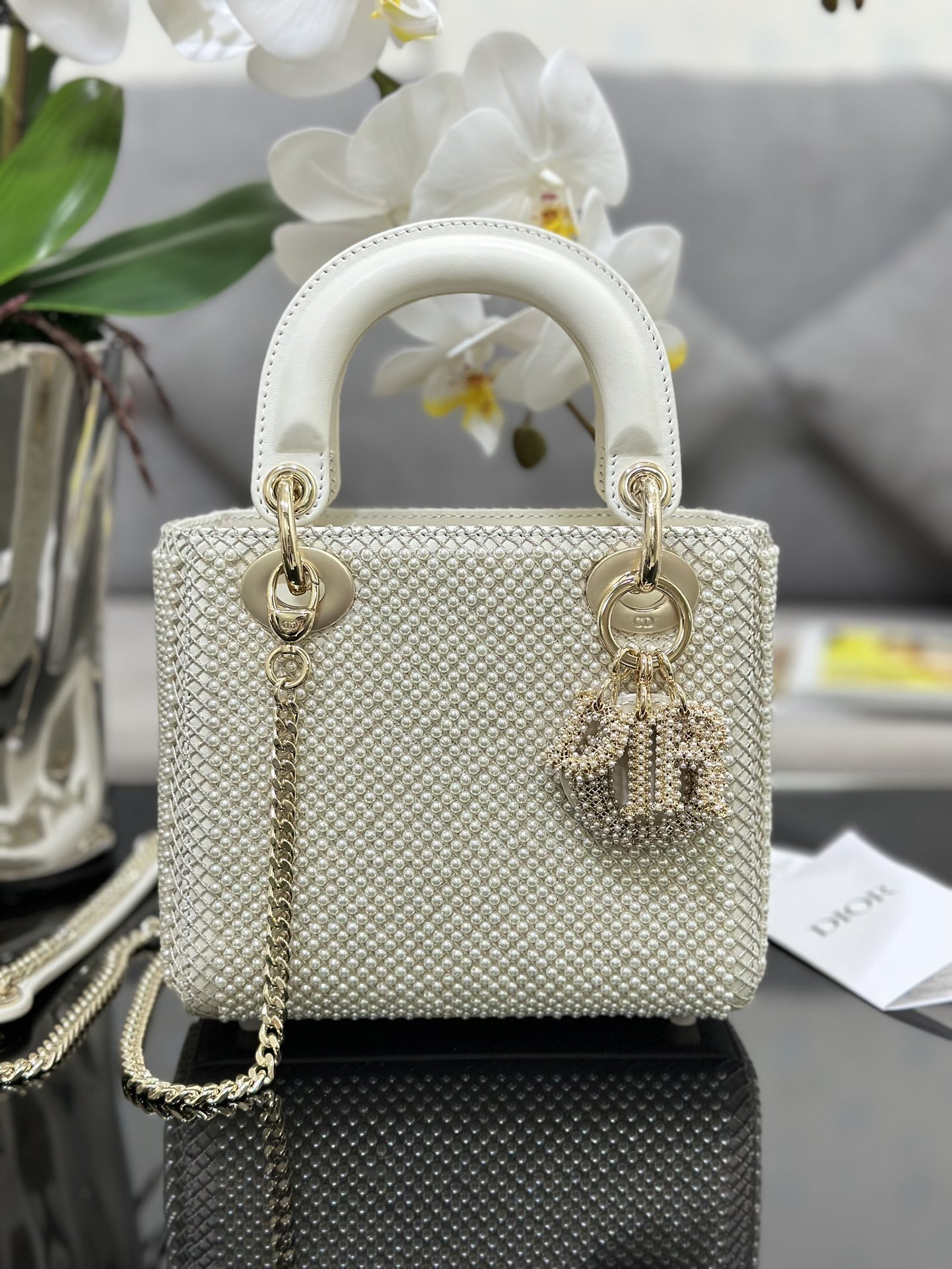[TOP] Christian Dior Lady Dior Embroidered Pearl Bag 12*10.2*5cm/17*15*7cm - White - GHW