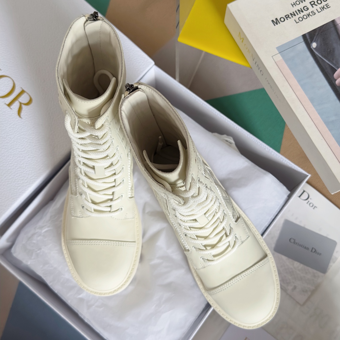 [TOP] Christian Dior Rattan Ankle Bootss Cowhide - 3 Colour