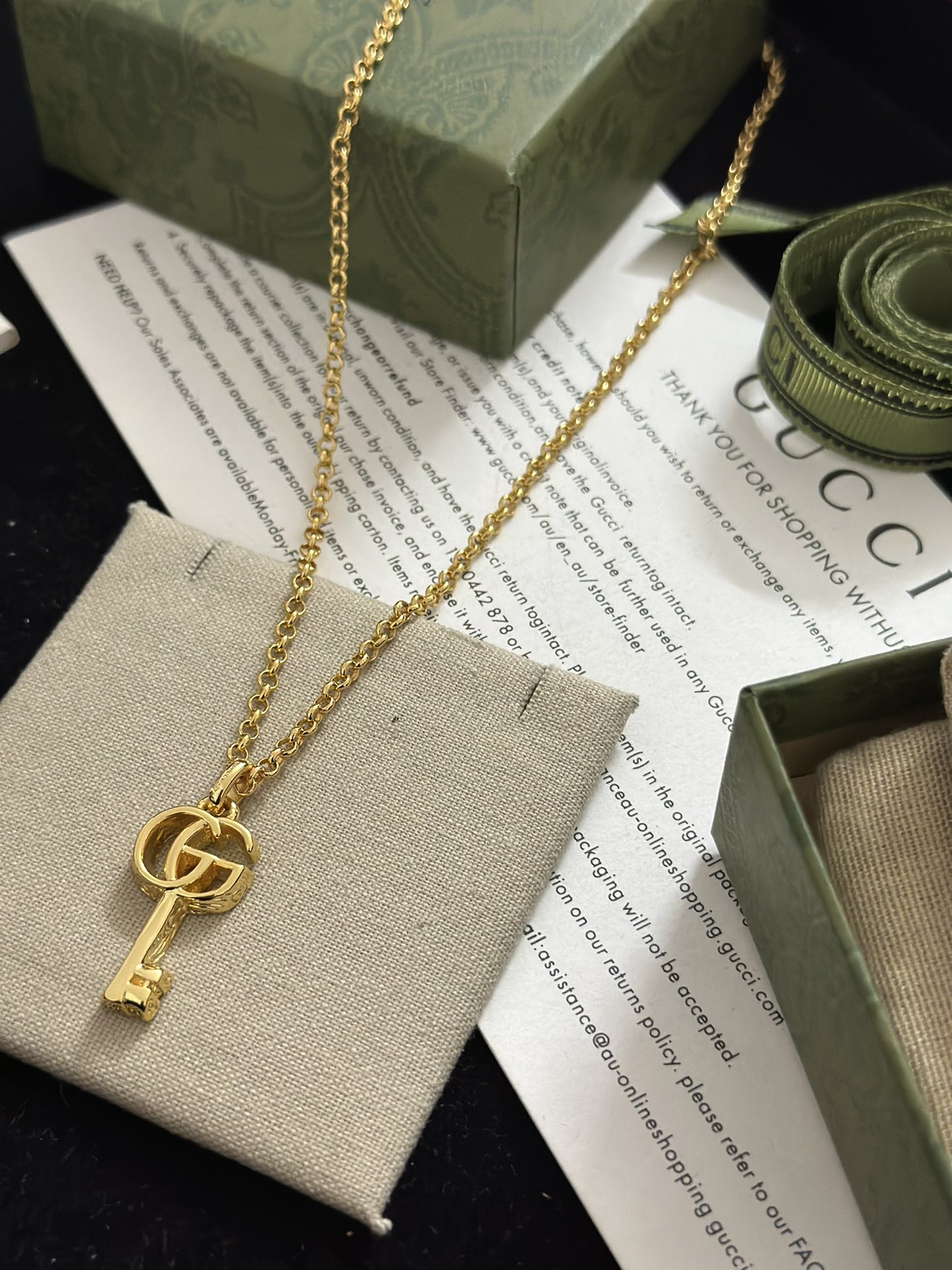 [TOP] GUCCI GG Key Necklace - Gold