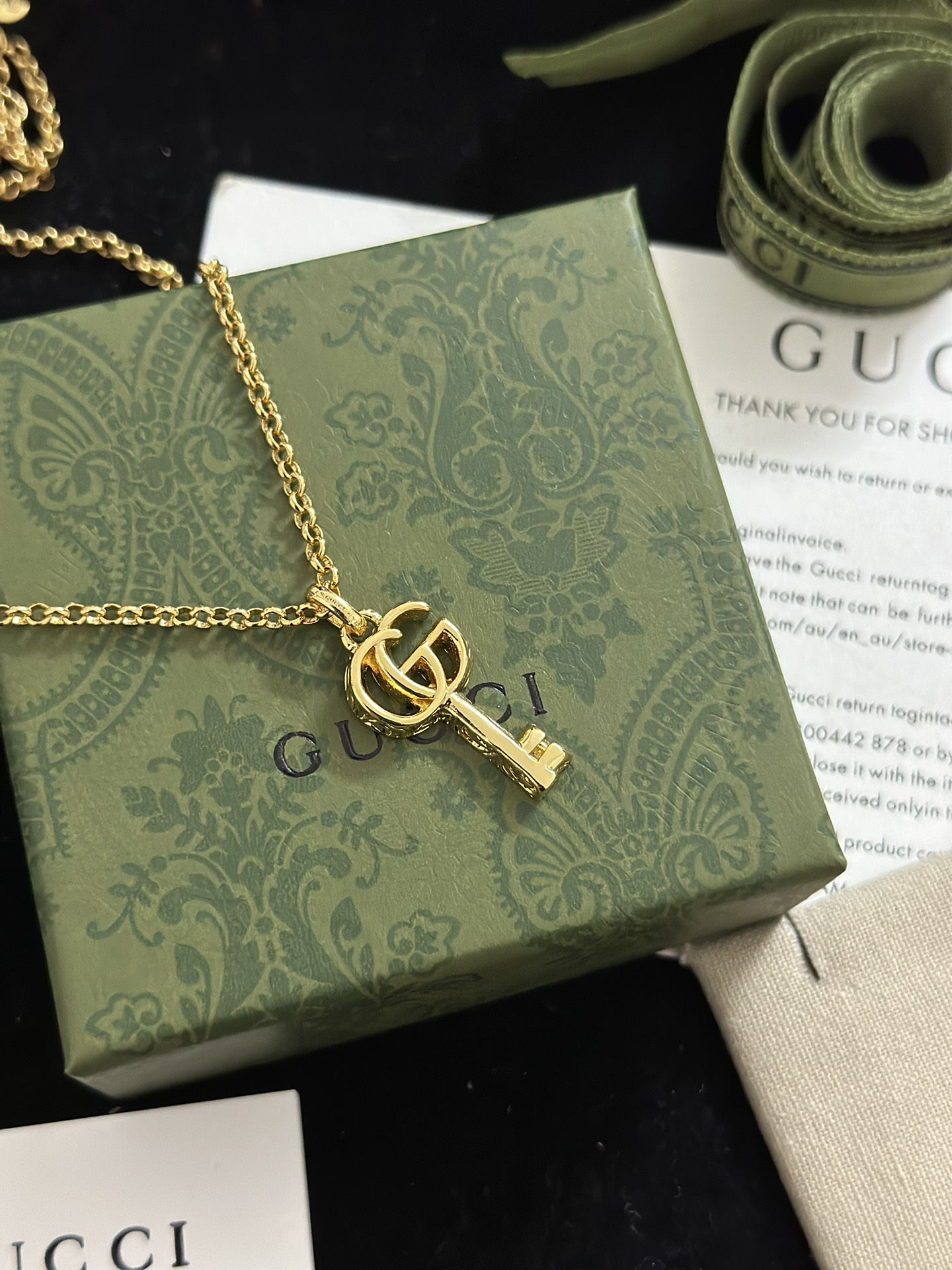 [TOP] GUCCI GG Key Necklace - Gold