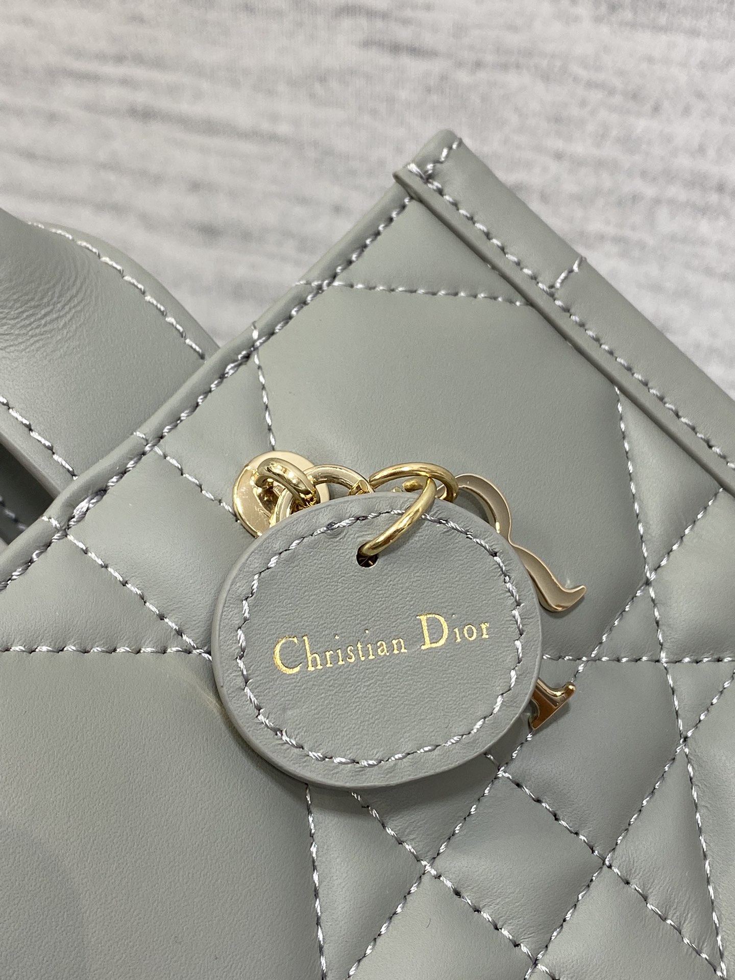 [TOP] Christian Dior Calfskin Book Tote Bags 21.5x13x7.5cm - Rock Ash