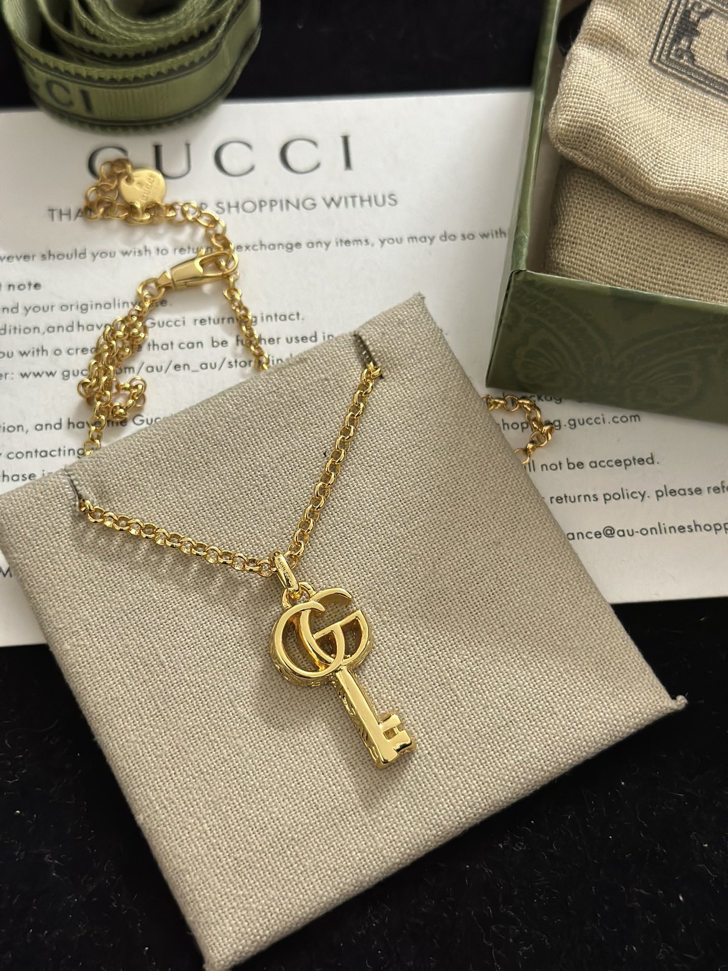 [TOP] GUCCI GG Key Necklace - Gold