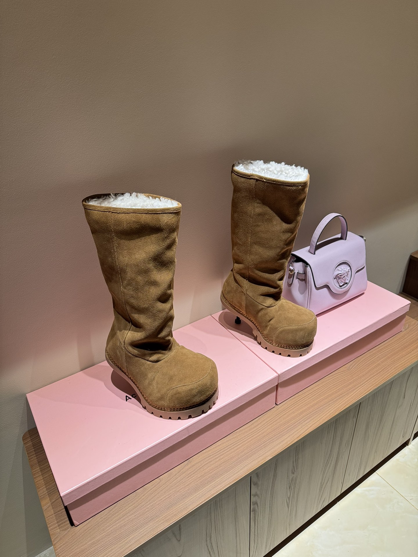 [TOP] BALENCIAGA High-Heeled Snow Boots - 3 Colour