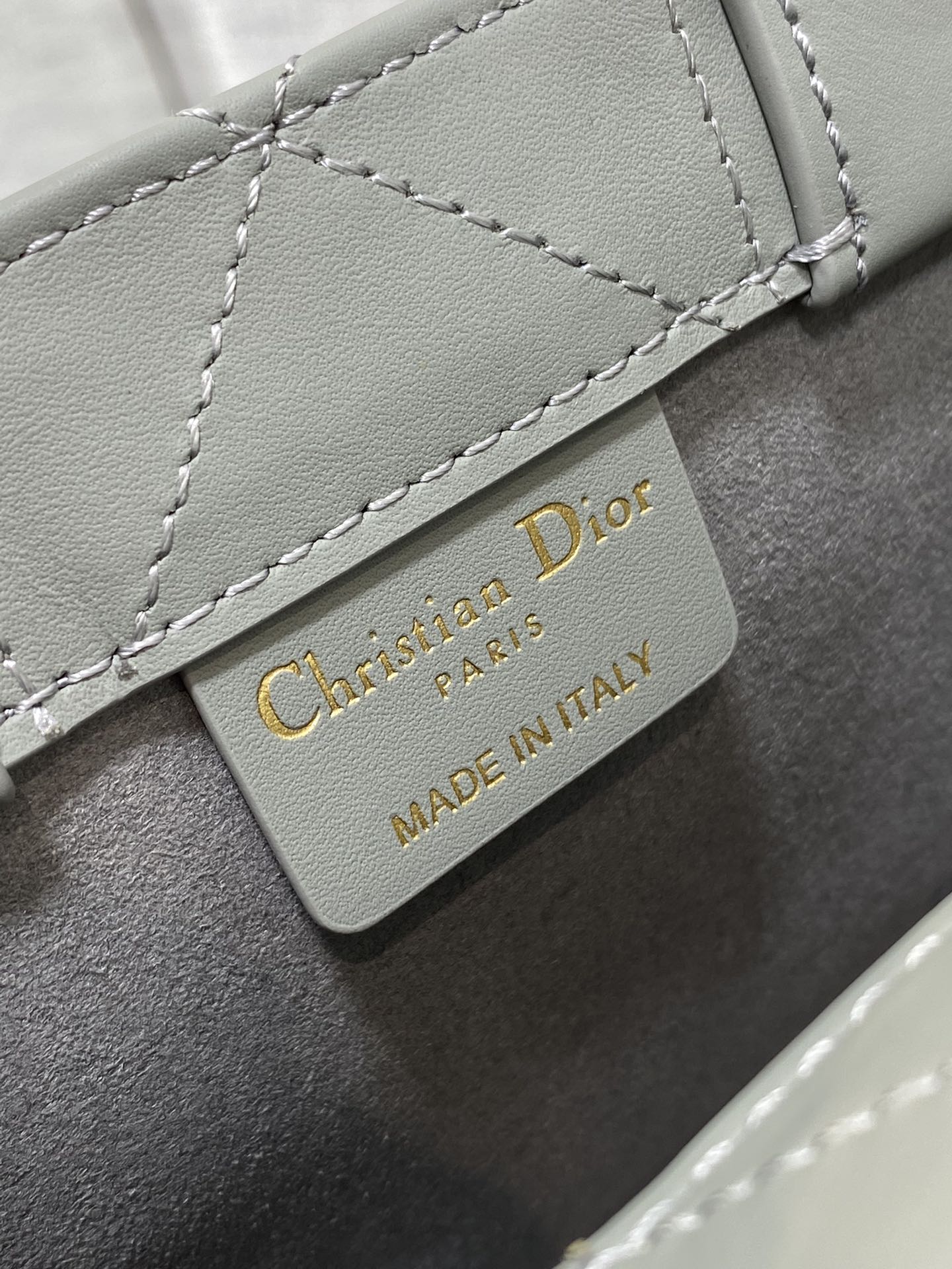 [TOP] Christian Dior Calfskin Book Tote Bags 21.5x13x7.5cm - Rock Ash