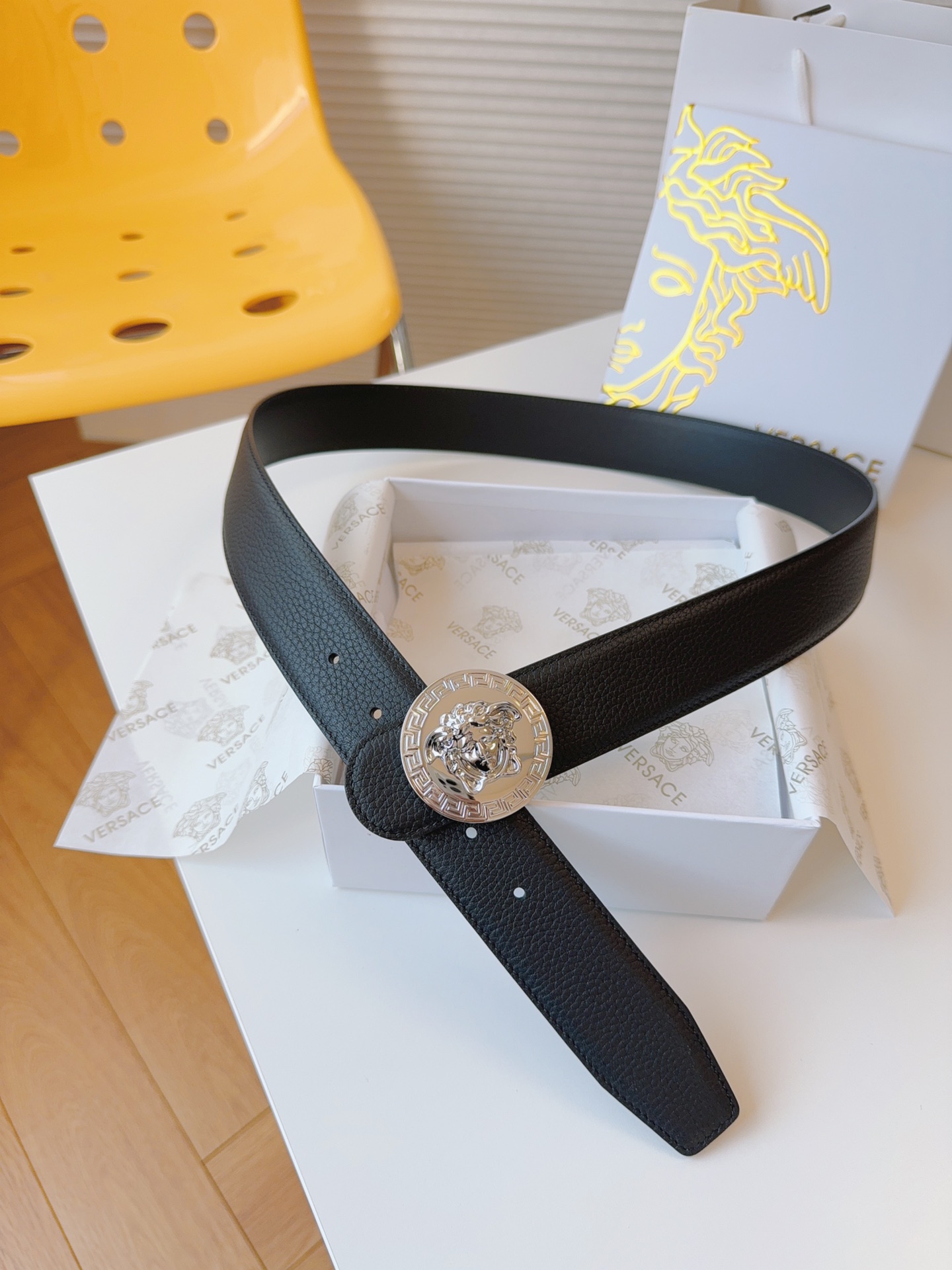 [TOP] VERSACE Cowhide Medusa Belts 4cm- Black