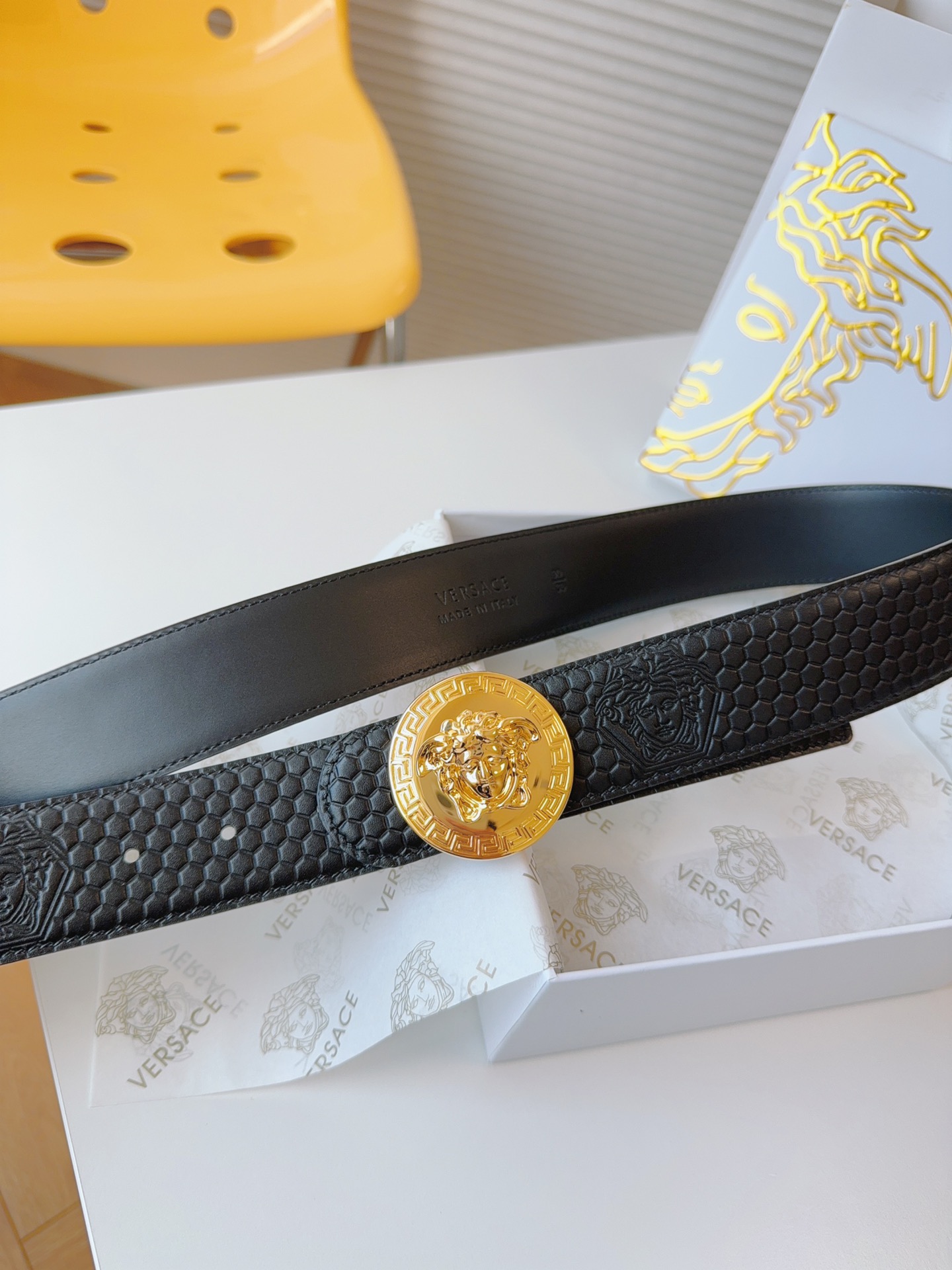 [TOP] VERSACE Cowhide Medusa Belts 4cm- Black