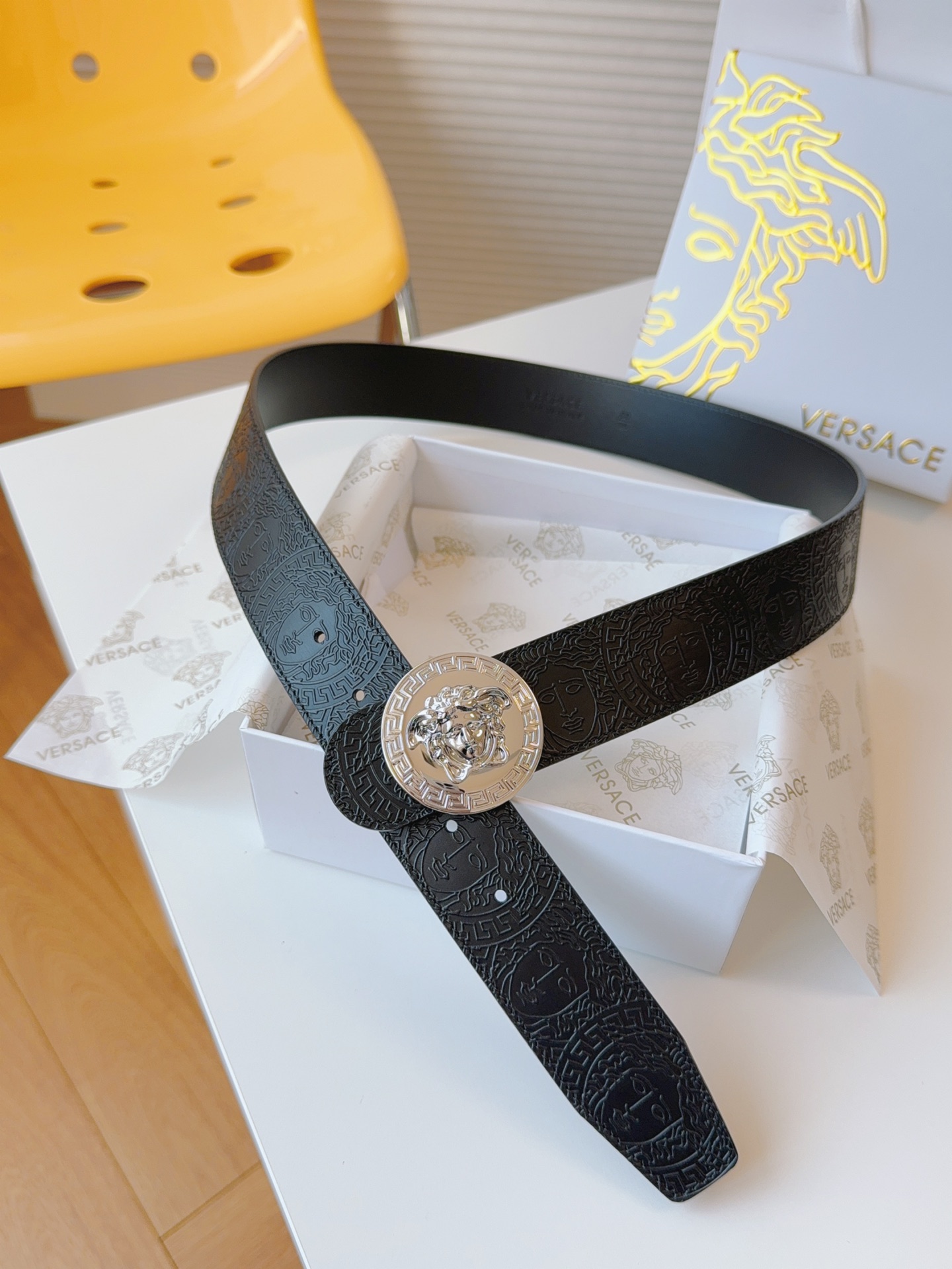 [TOP] VERSACE Cowhide Medusa Belts 4cm- Black