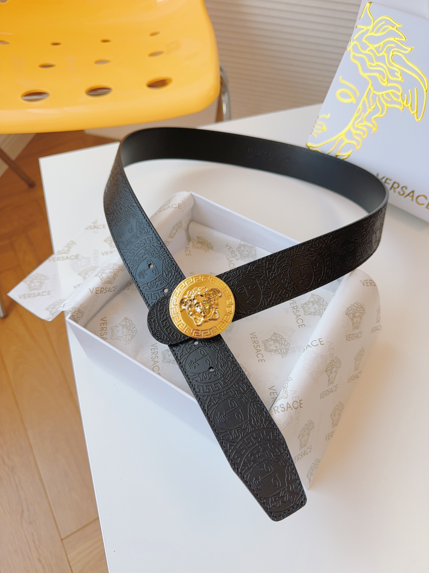 [TOP] VERSACE Cowhide Medusa Belts 4cm- Black