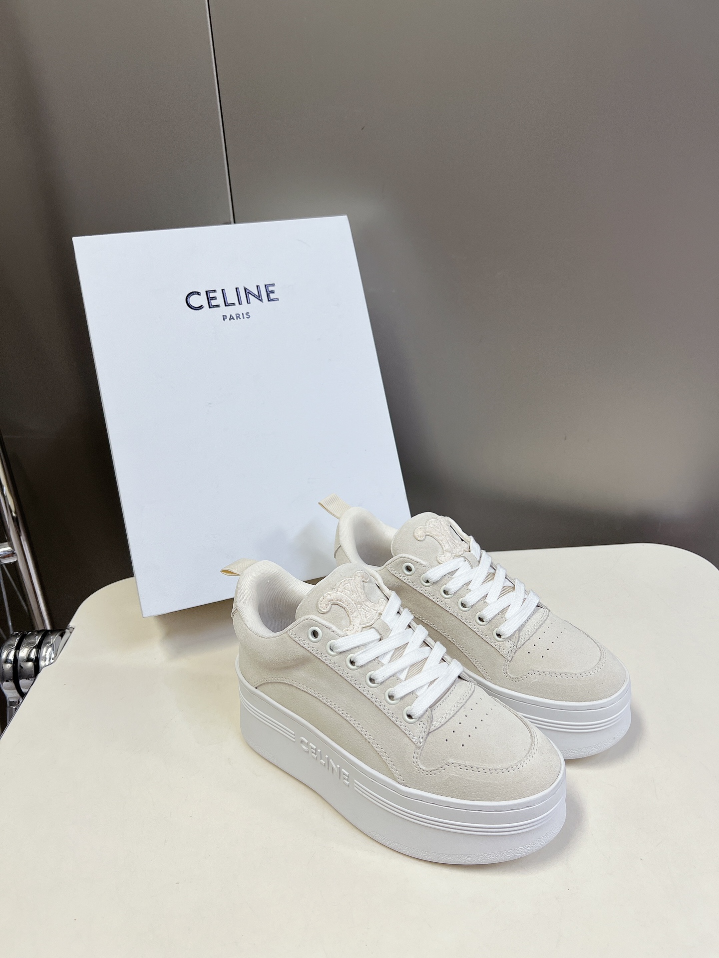 [TOP] CELINE Little White Shoes With Platforms - 3 Colour
