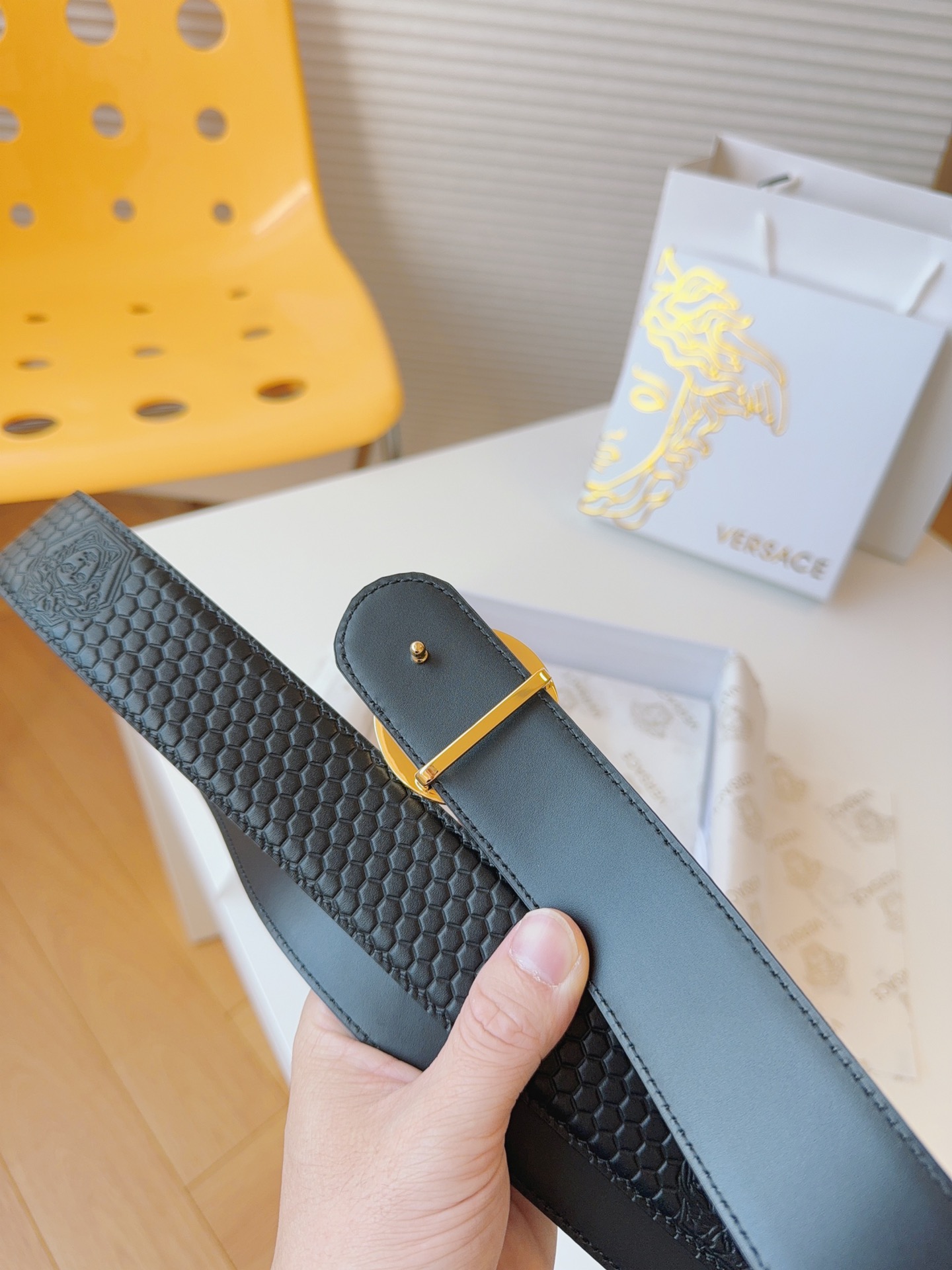 [TOP] VERSACE Cowhide Medusa Belts 4cm- Black