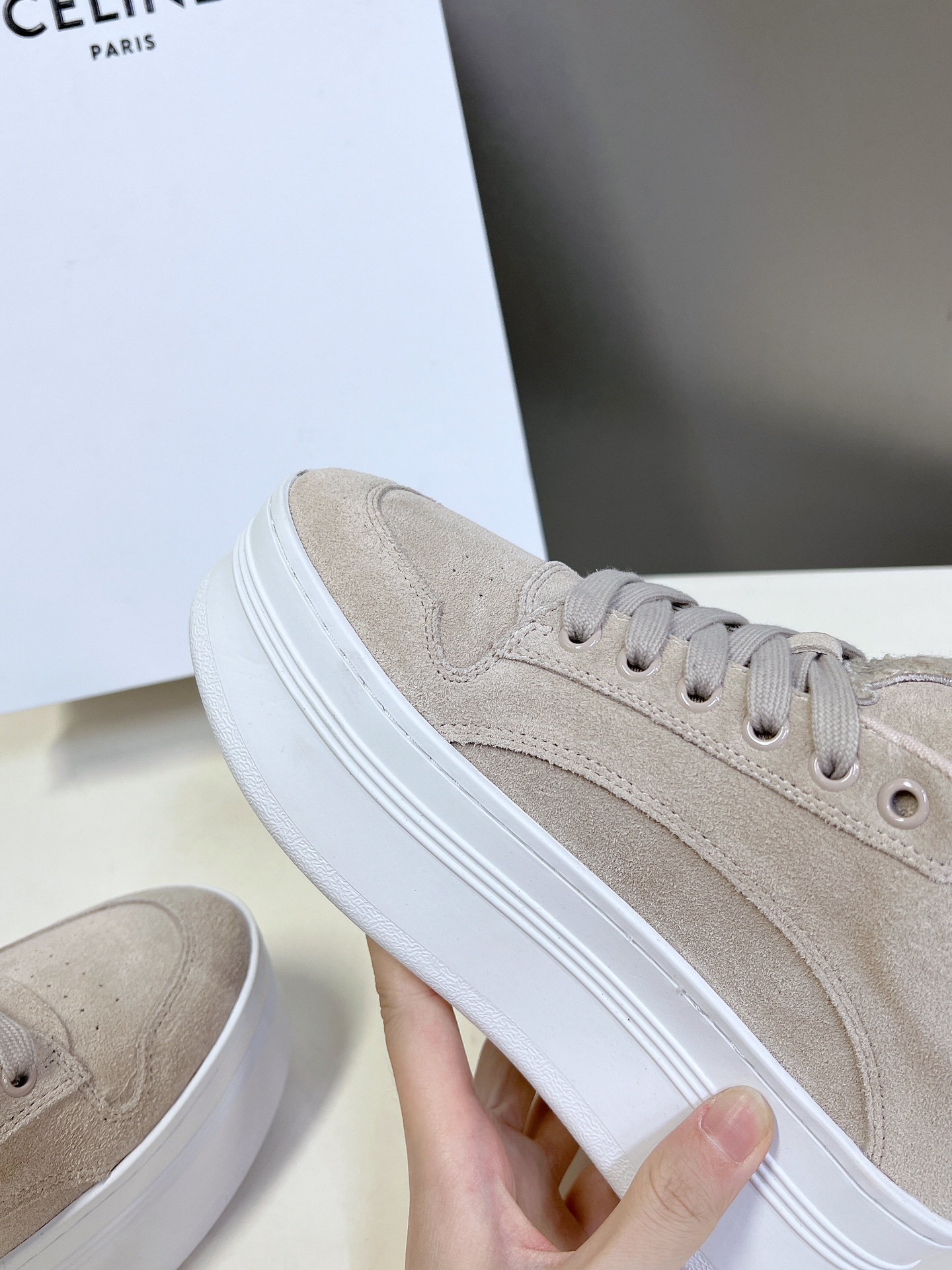 [TOP] CELINE Little White Shoes With Platforms - 3 Colour