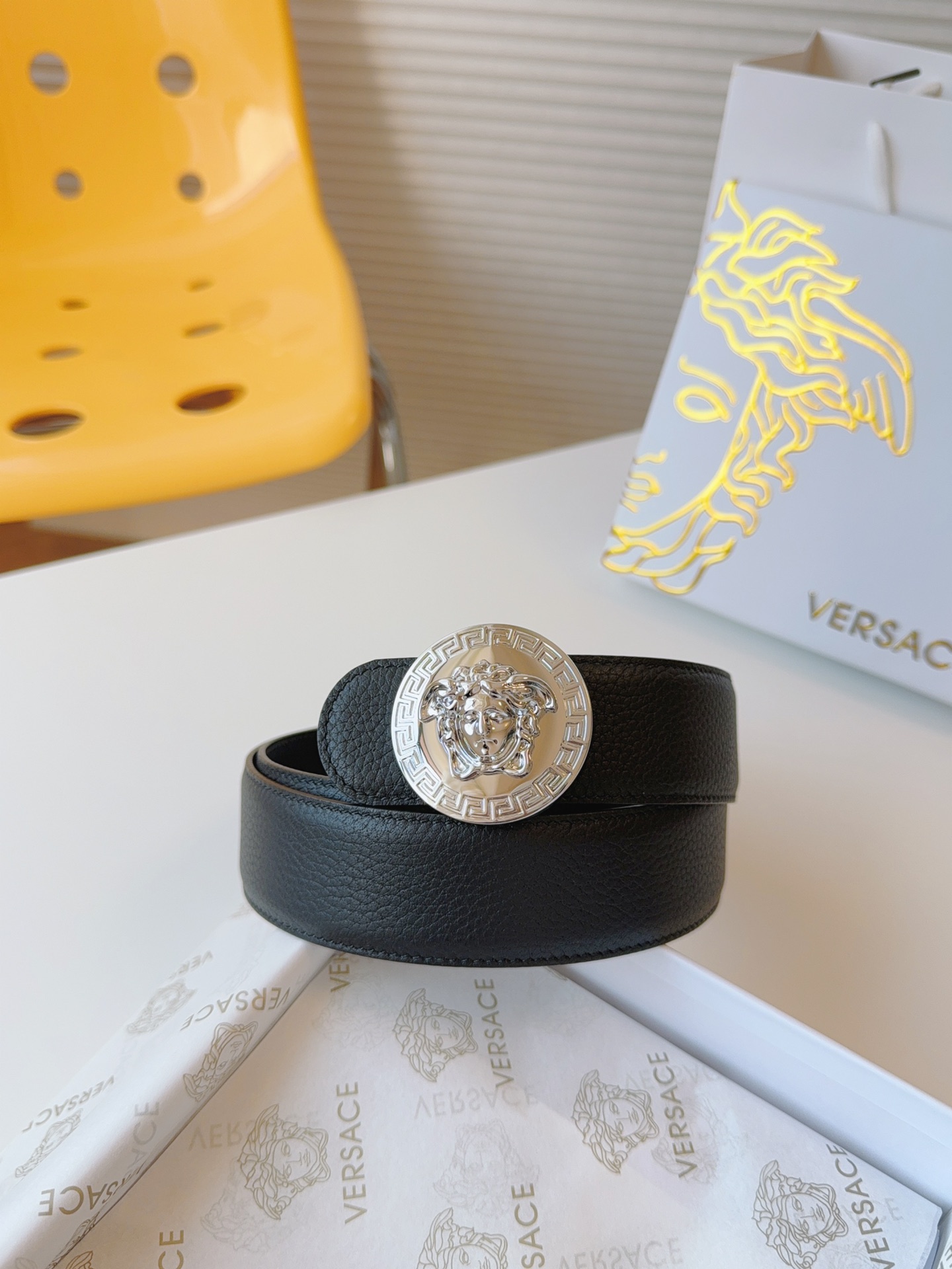 [TOP] VERSACE Cowhide Medusa Belts 4cm- Black