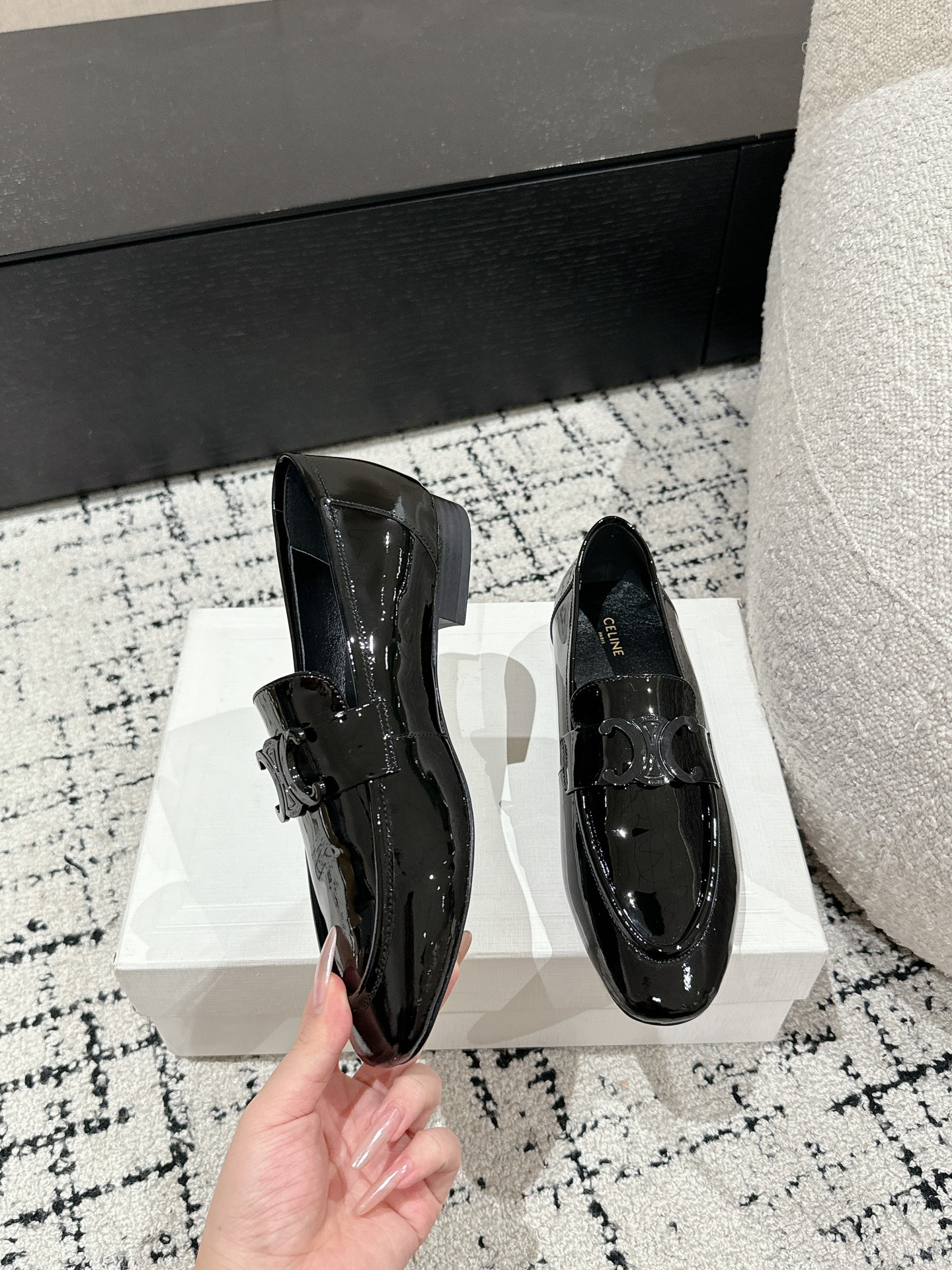 [TOP] CELINE Cowhide Leather Shoes - 3 Colour