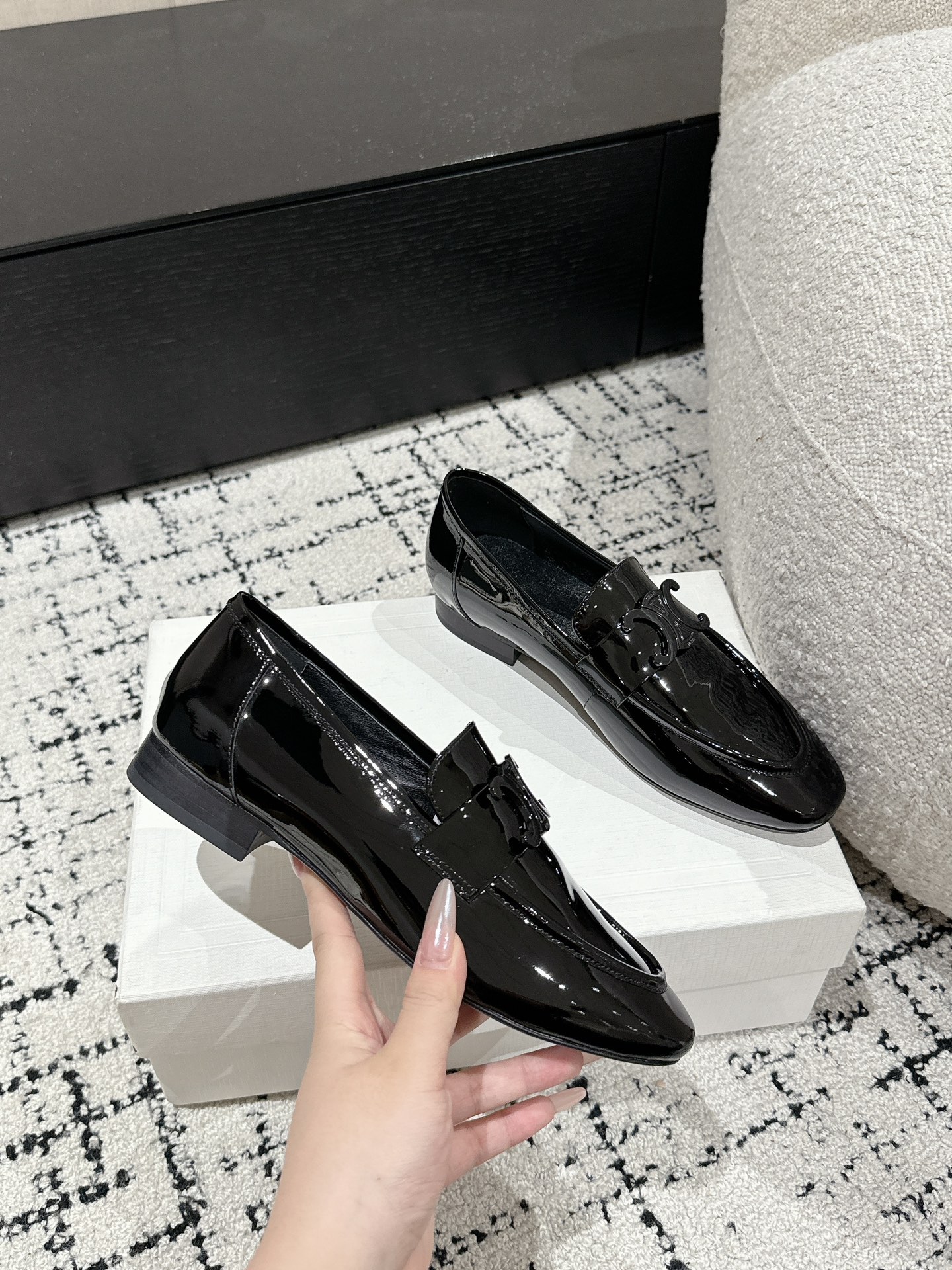 [TOP] CELINE Cowhide Leather Shoes - 3 Colour