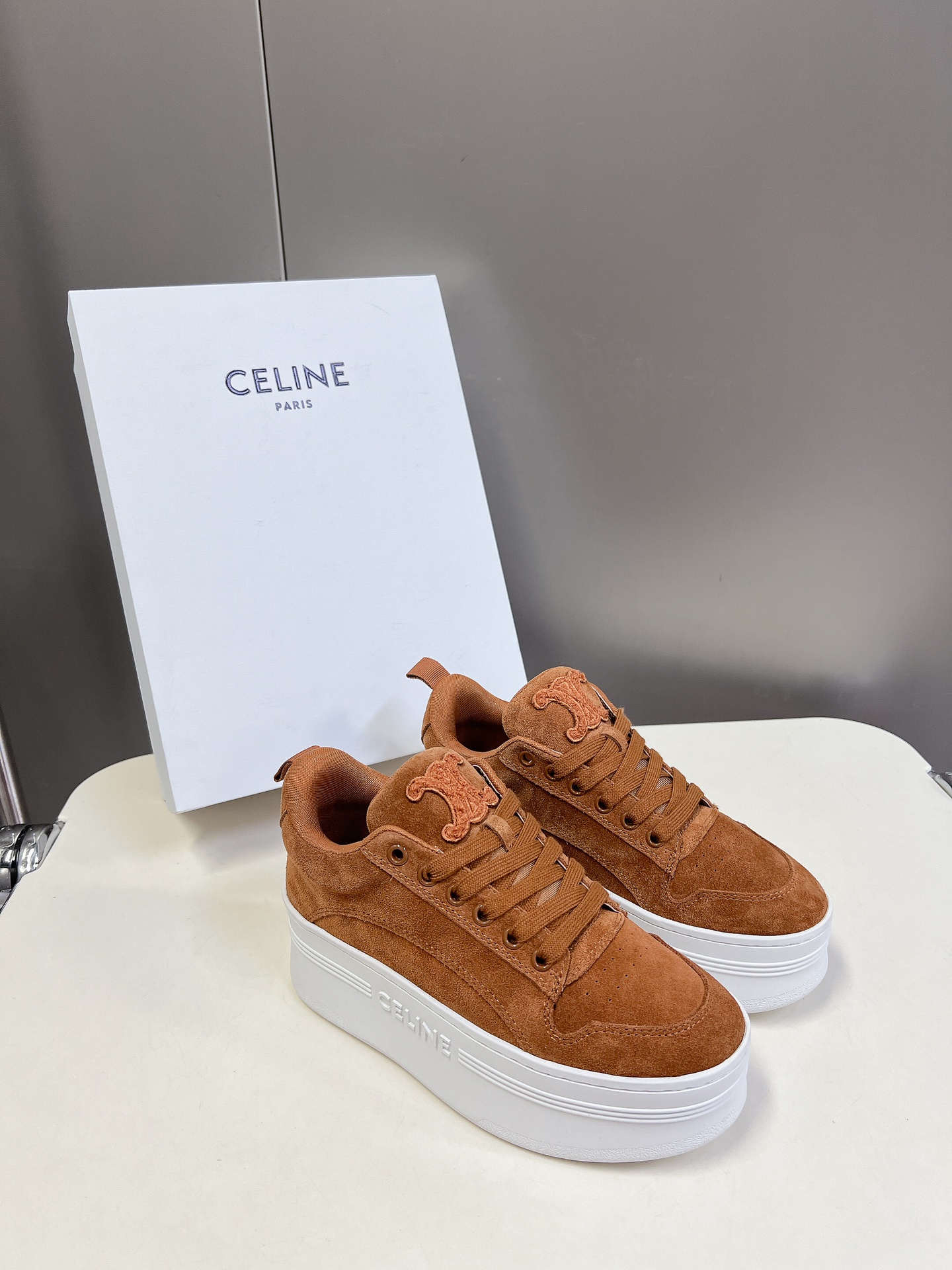 [TOP] CELINE Little White Shoes With Platforms - 3 Colour