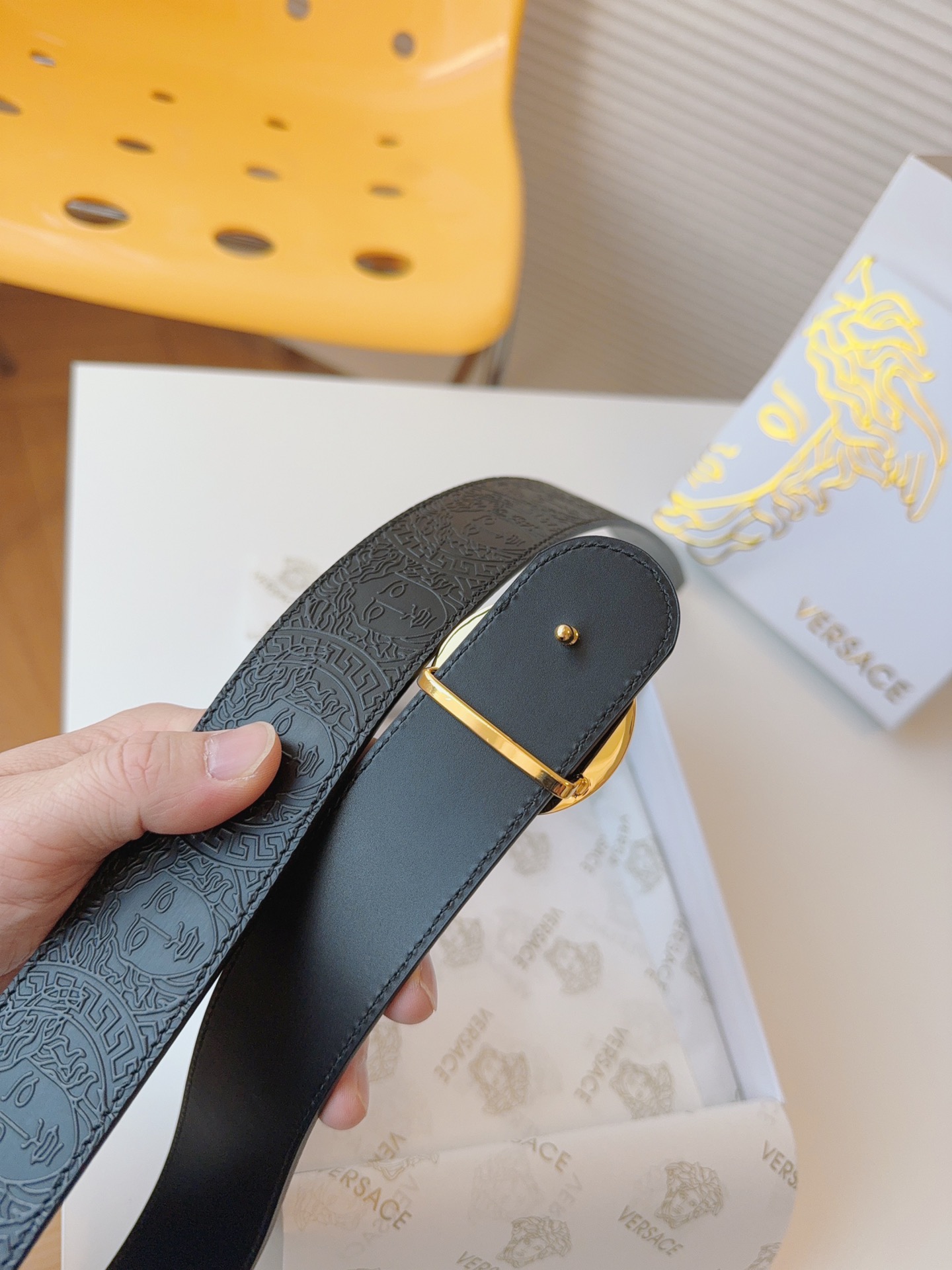 [TOP] VERSACE Cowhide Medusa Belts 4cm- Black