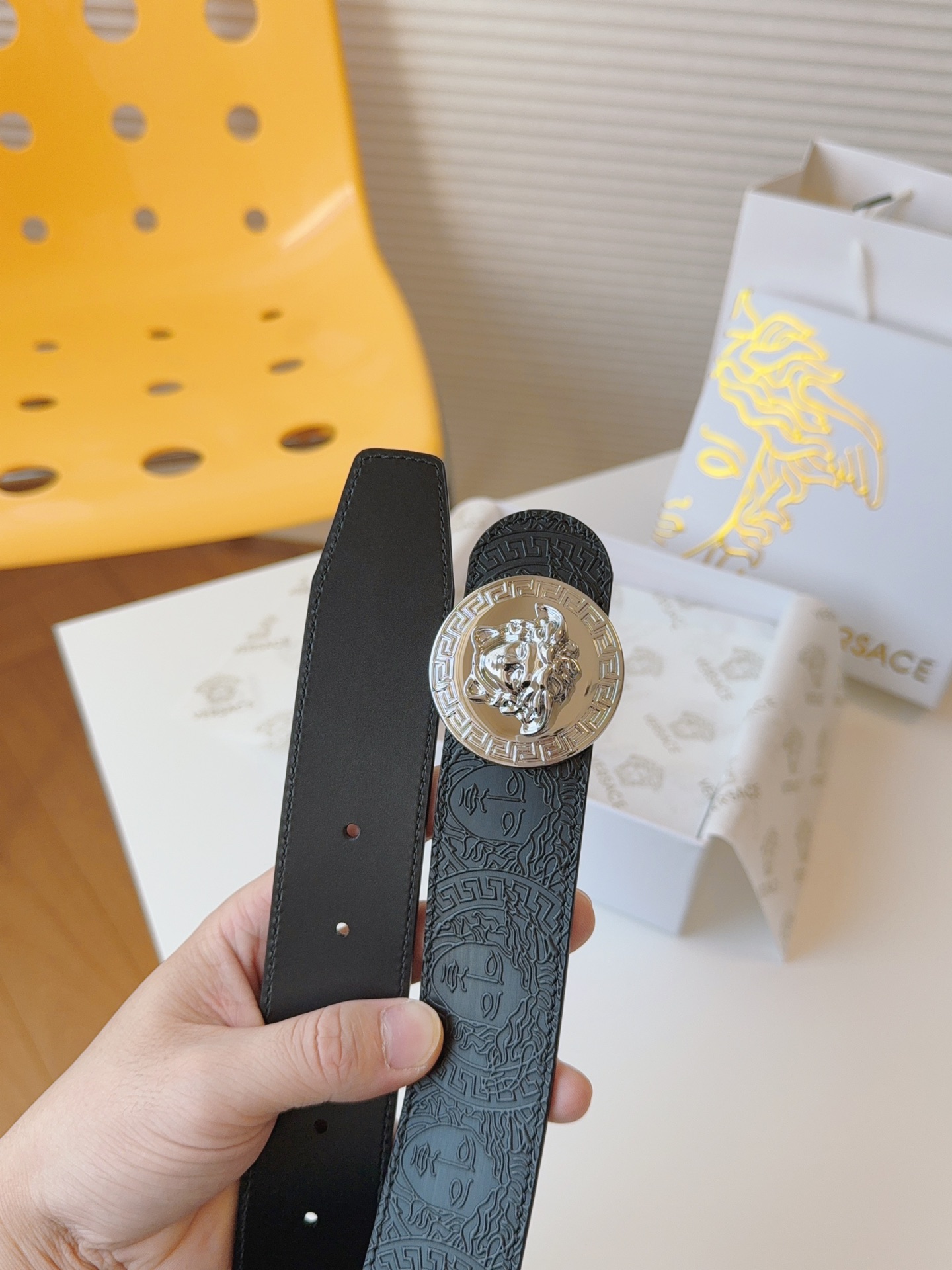 [TOP] VERSACE Cowhide Medusa Belts 4cm- Black