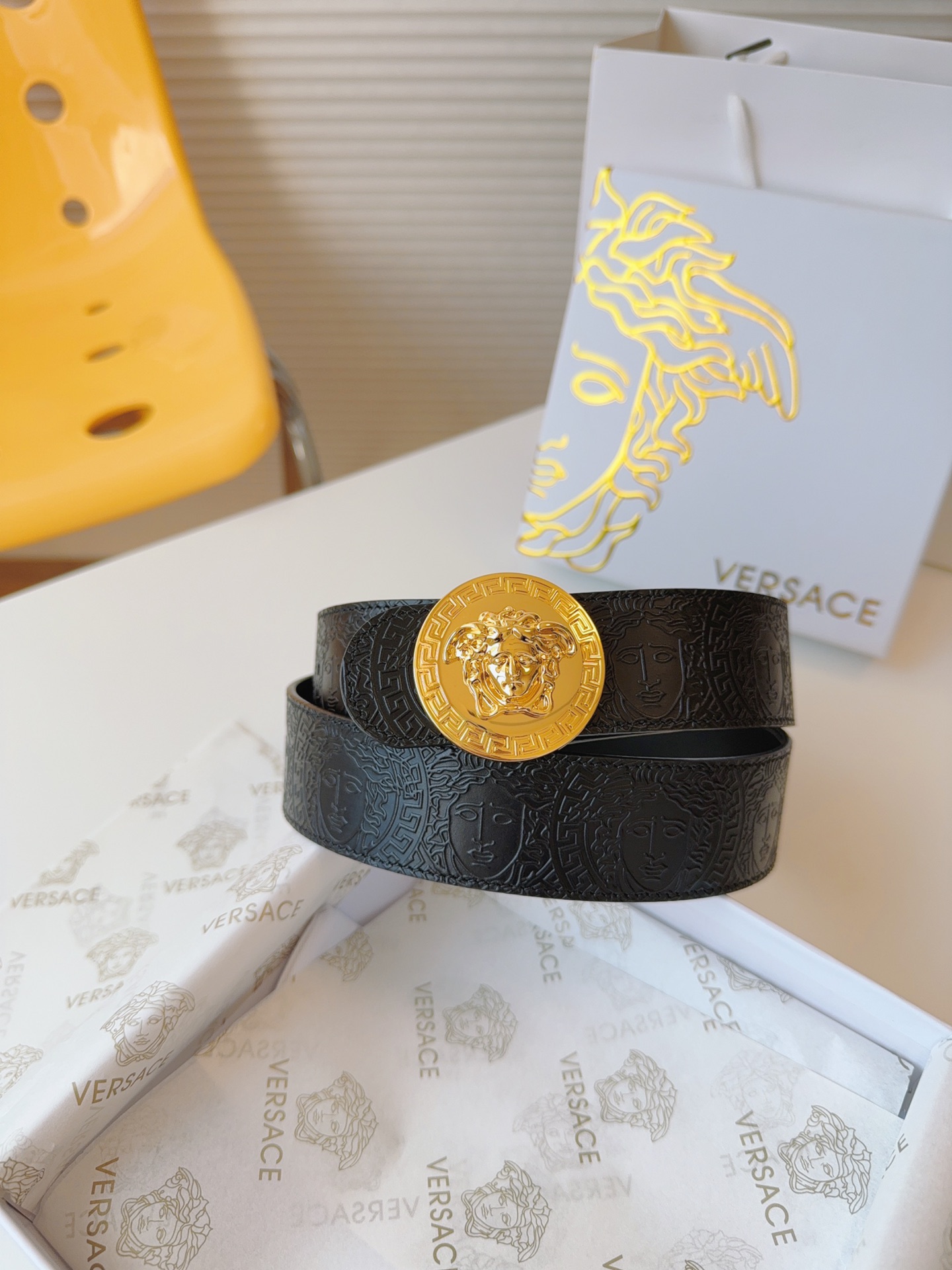 [TOP] VERSACE Cowhide Medusa Belts 4cm- Black