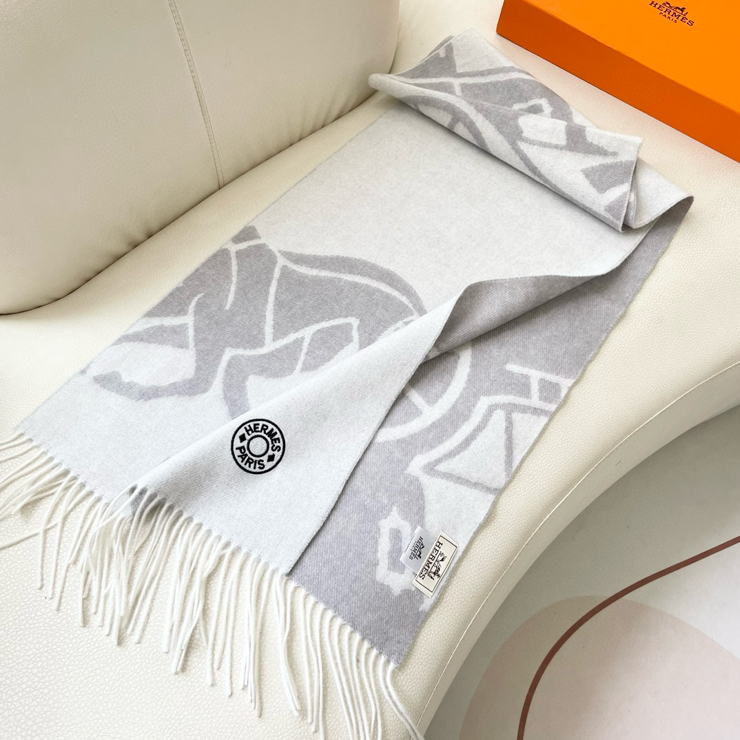 [TOP] HERMES Scarf 32x200cm - 3 Colors