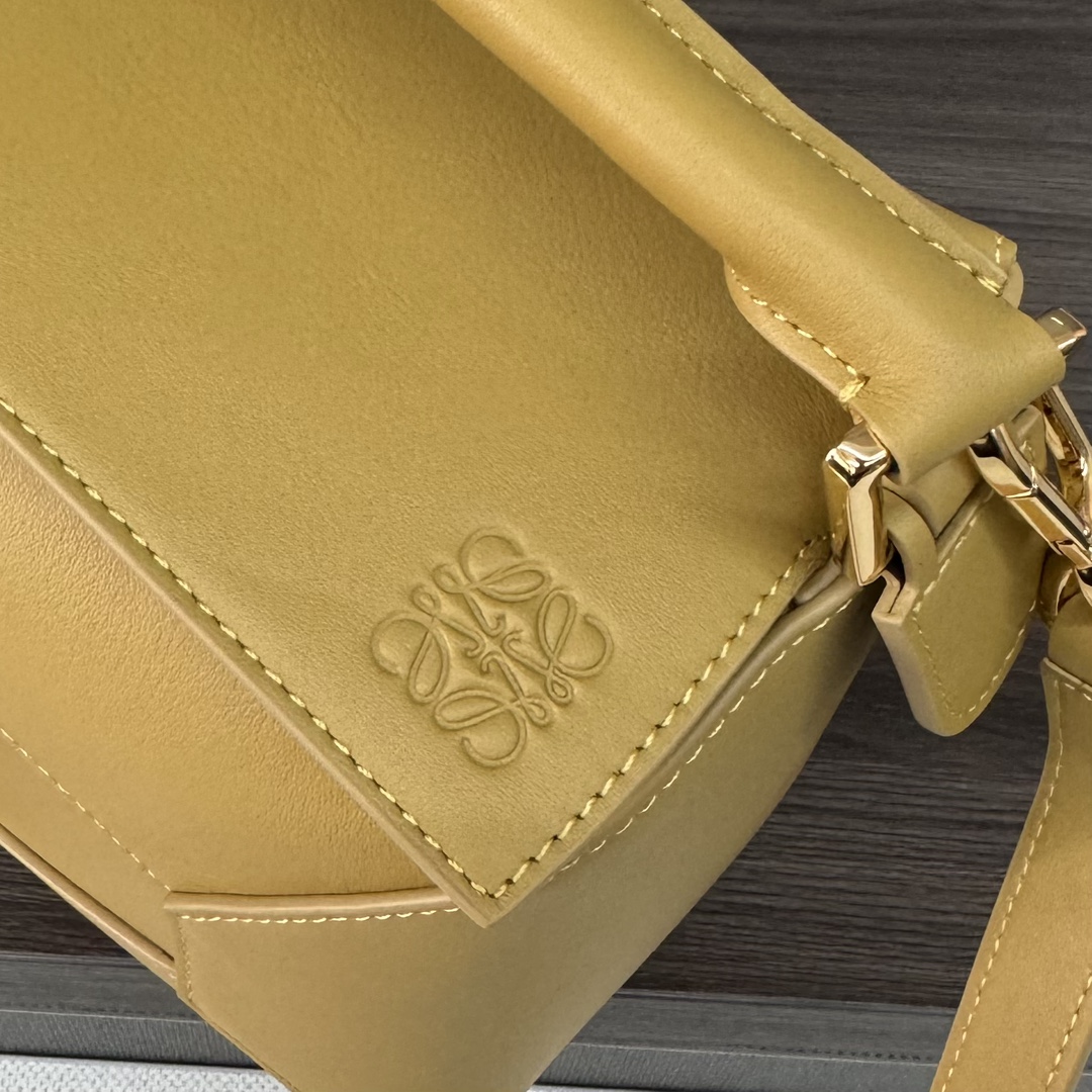 [TOP] LOEWE Puzzle Bag Anagram 18*12.5*8CＭ/24*10.5*16CM - Yellow