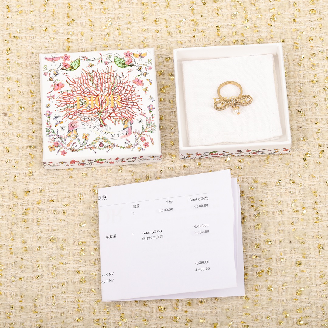 [TOP] Christian Dior Bow Pearl Ring - Gold