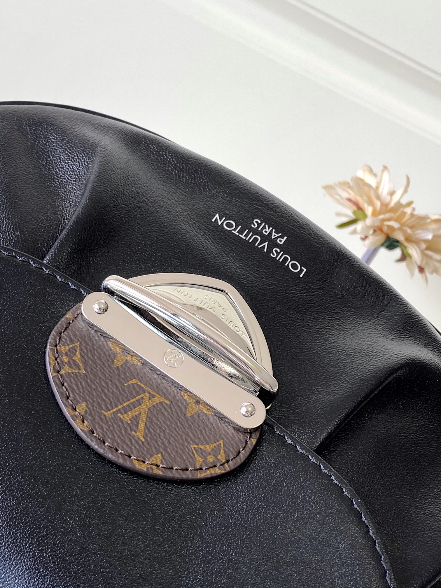 [TOP] Louis Vuitton LV SUNSET VIBE Bag 27x18x3cm - Black