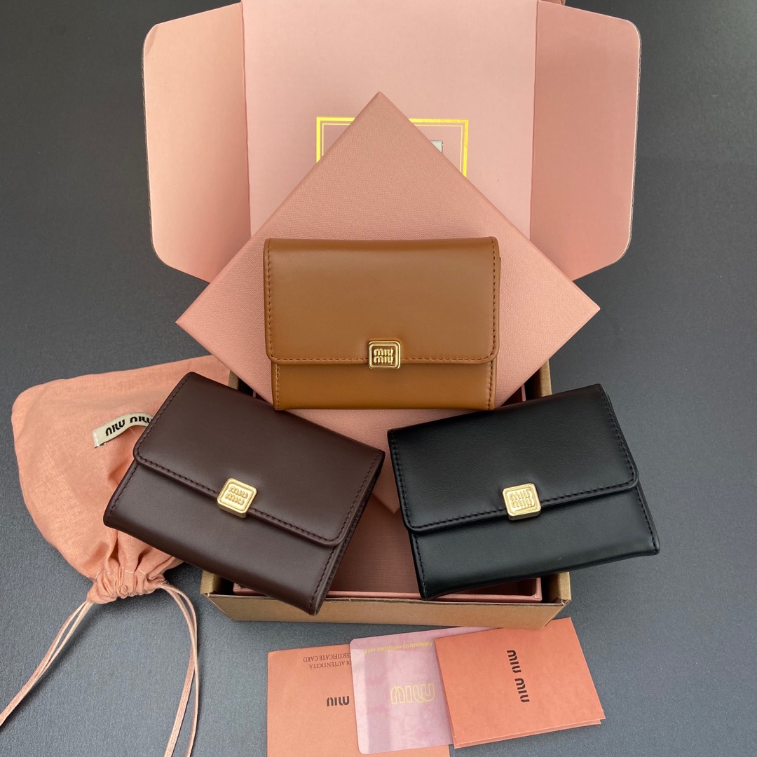 [TOP] Miu Miu Lambskin Card Holder - 3 Color