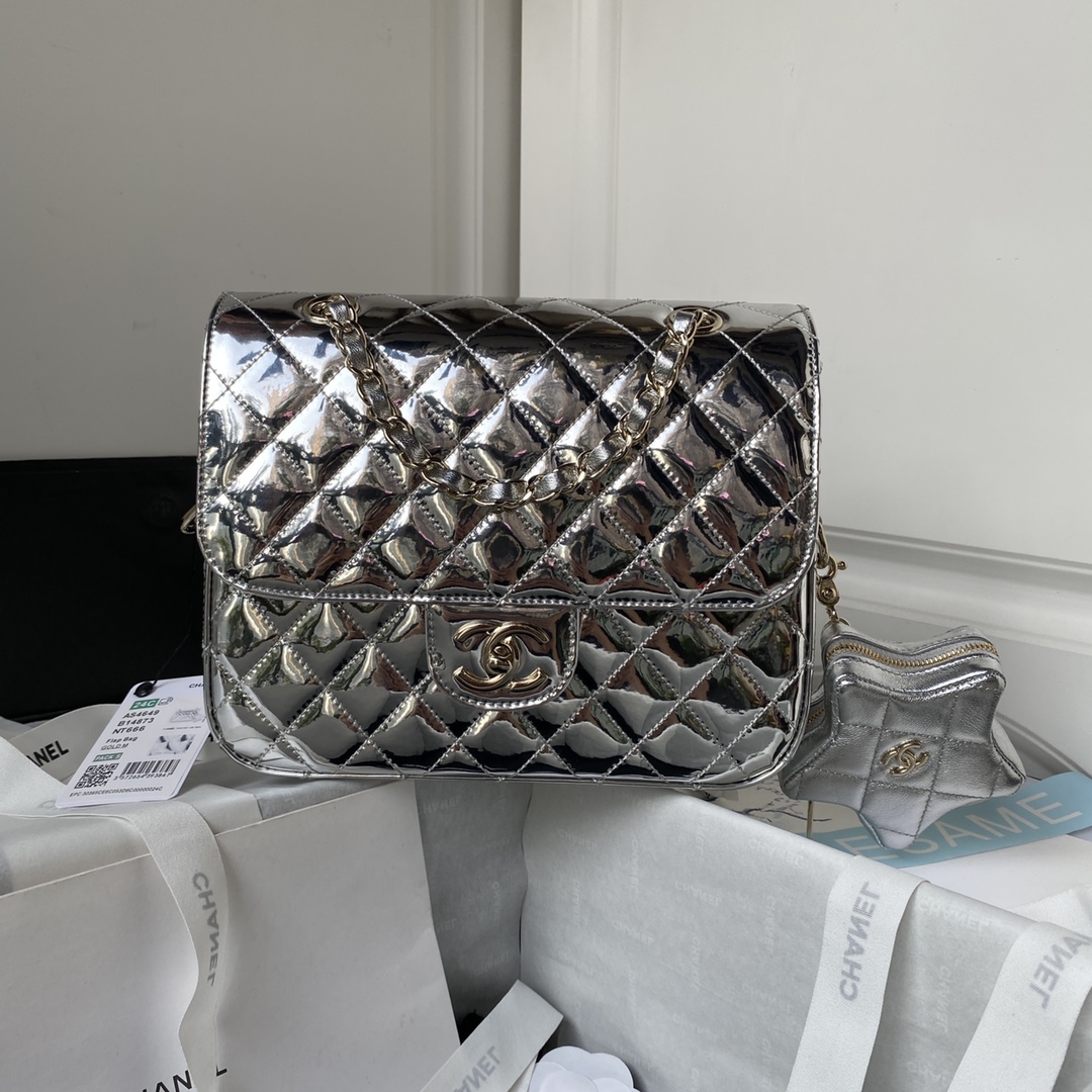 [TOP] CHANEL Flap Bag Shinny Backpack 18.5×23.5×8.5cm - Gold/Silver