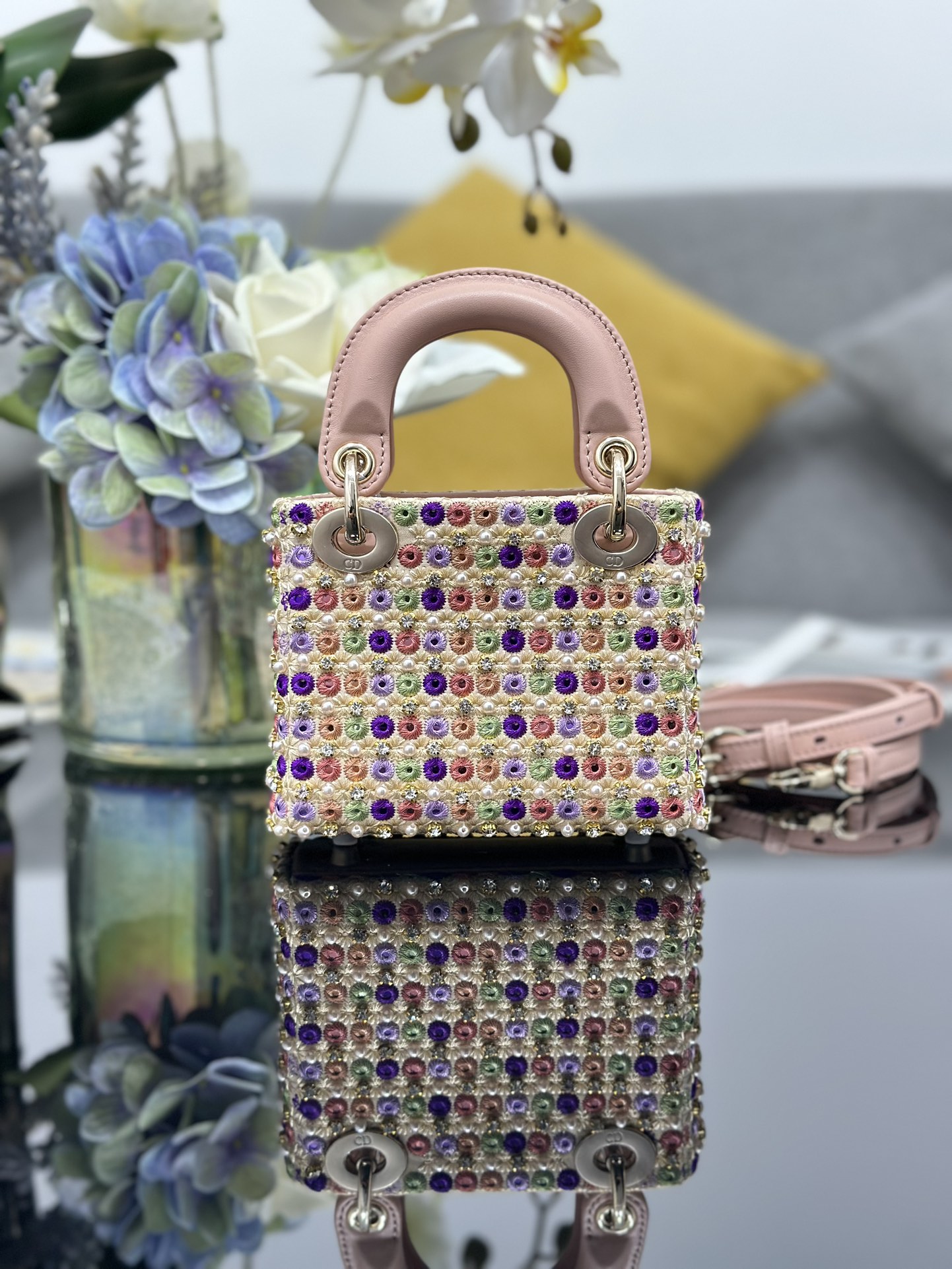 [TOP] Christian Dior Lady Dior Mini Embroidered Mirror Beads 12*10.2*5cm - Pink - GHW