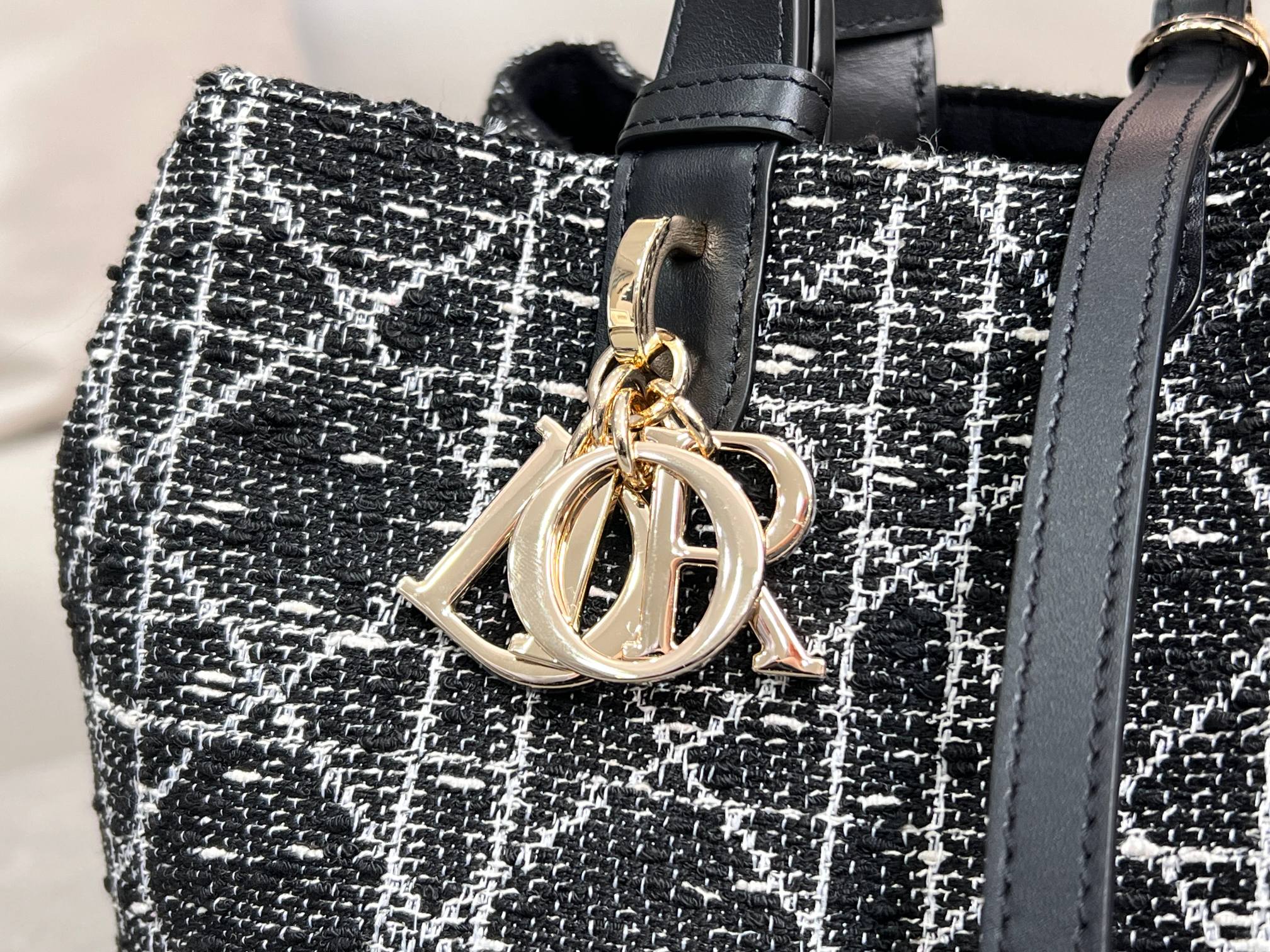 [TOP] Christian Dior Toujours Handbag 28.5x21.5x17cm - Black