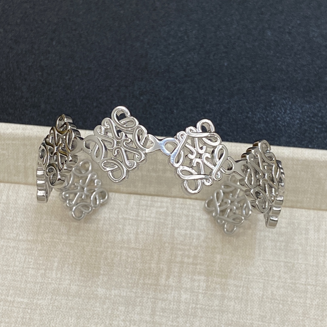 [TOP] LOEWE Logo Bracelets - 2 Colour