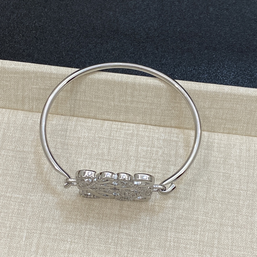 [TOP] LOEWE Logo Bracelets - 2 Colour