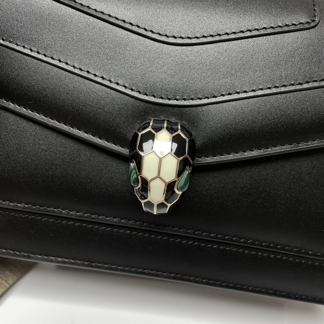 [TOP] BVLGARI Serpenti Forever Crossbody Bag 22x15x4.5cm - Black