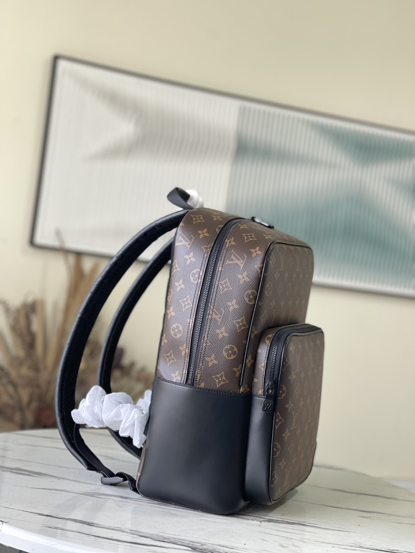 [TOP] Louis Vuitton LV Dean Backpack 31 x 41.5 x 15.5cm - Monogram