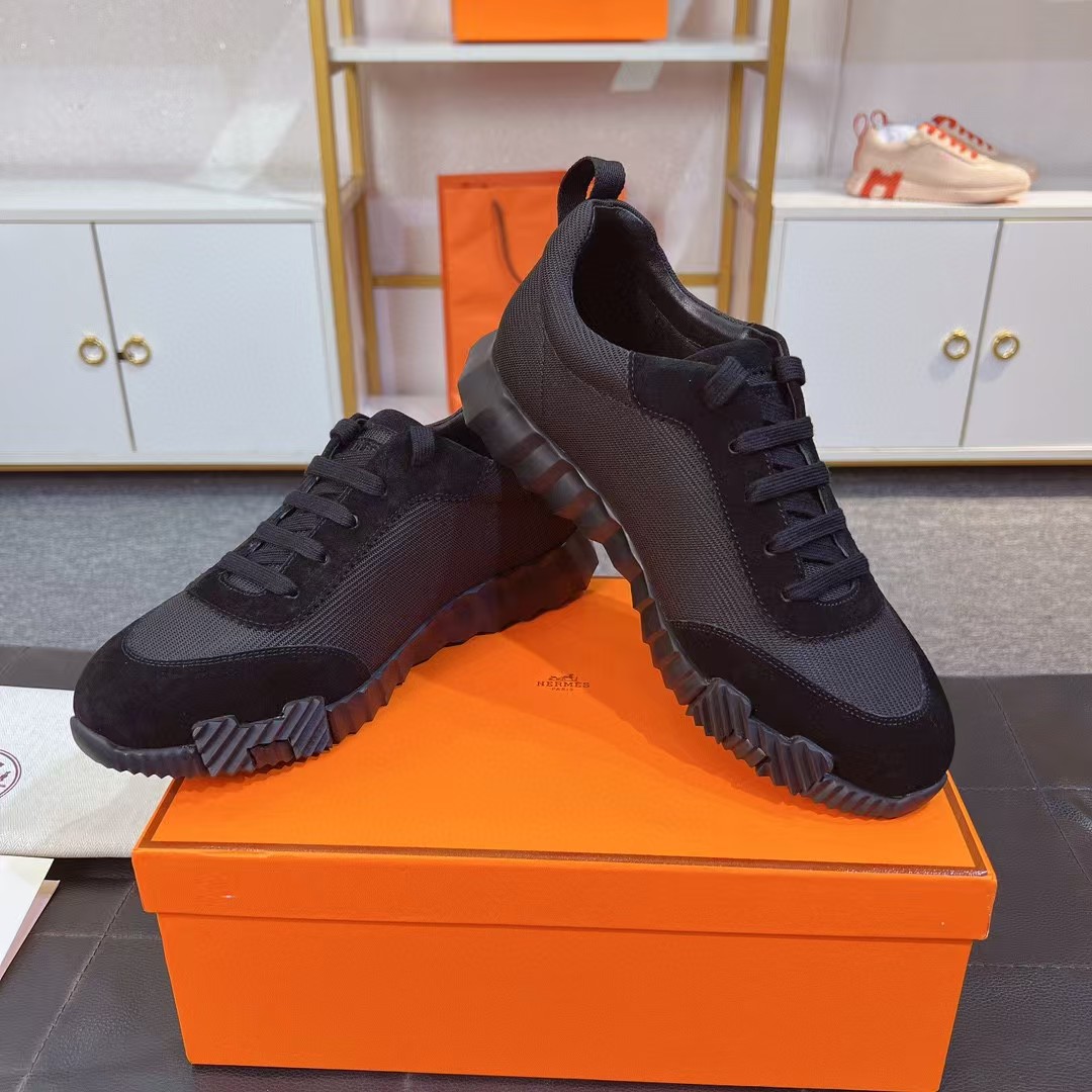 [TOP] HERMES Sneakers-Black