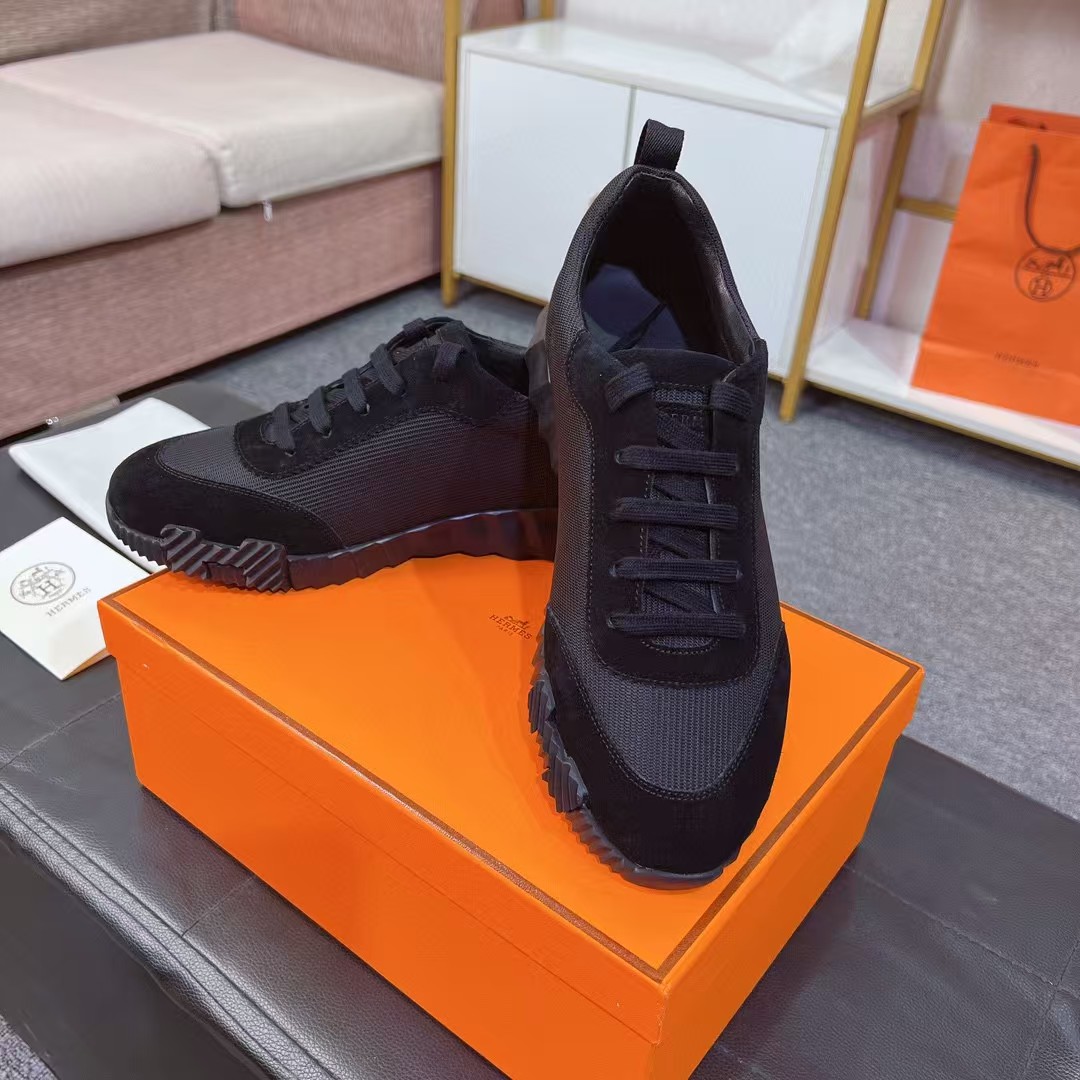 [TOP] HERMES Sneakers-Black