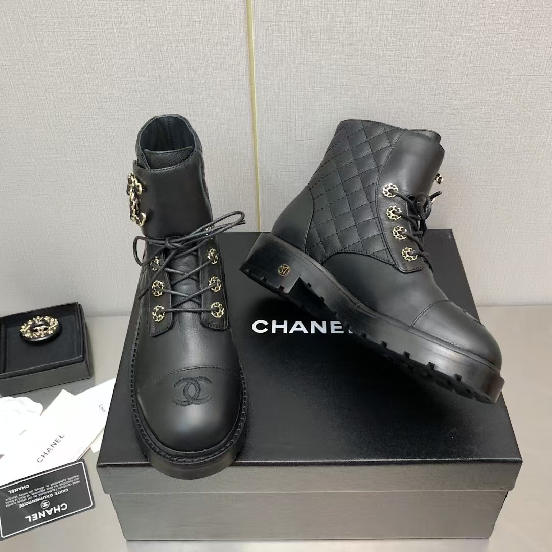 [TOP] CHANEL Boots - Black
