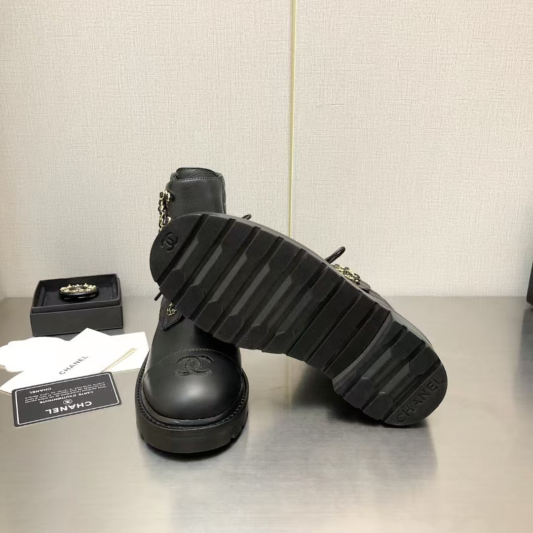 [TOP] CHANEL Boots - Black