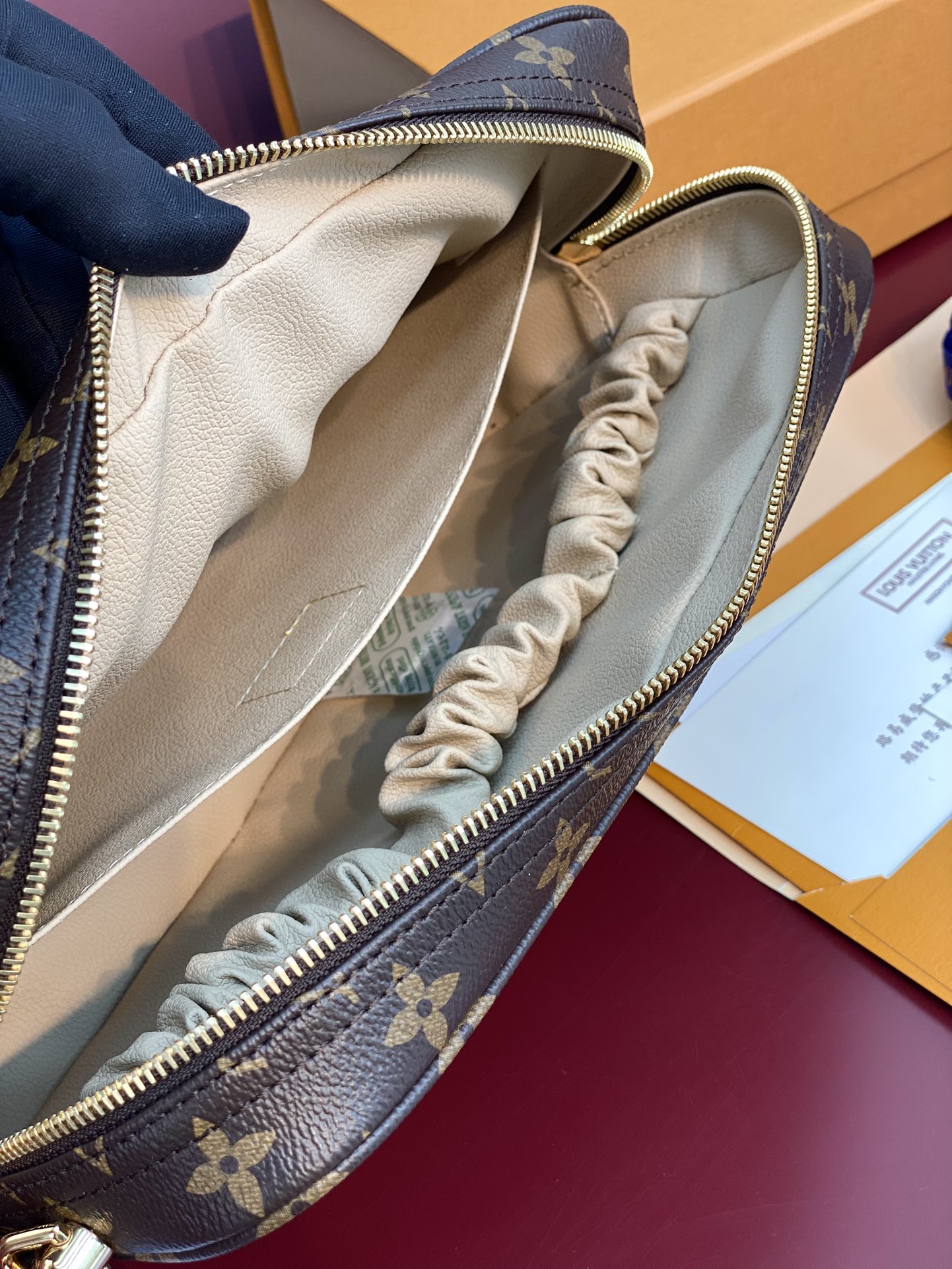 [TOP] Louis Vuitton LV  Bag 27x18x9cm- Brown