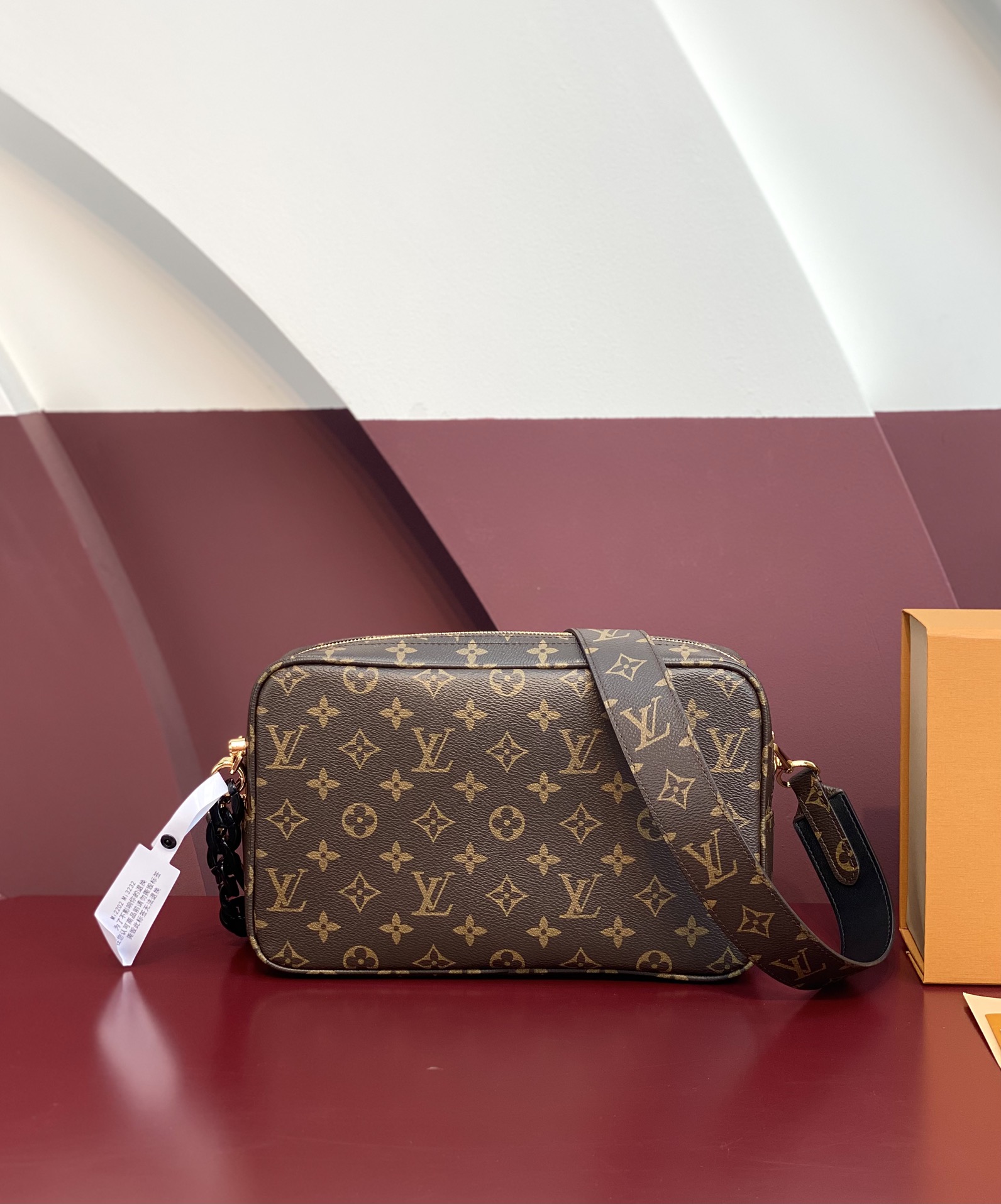[TOP] Louis Vuitton LV  Bag 27x18x9cm- Brown