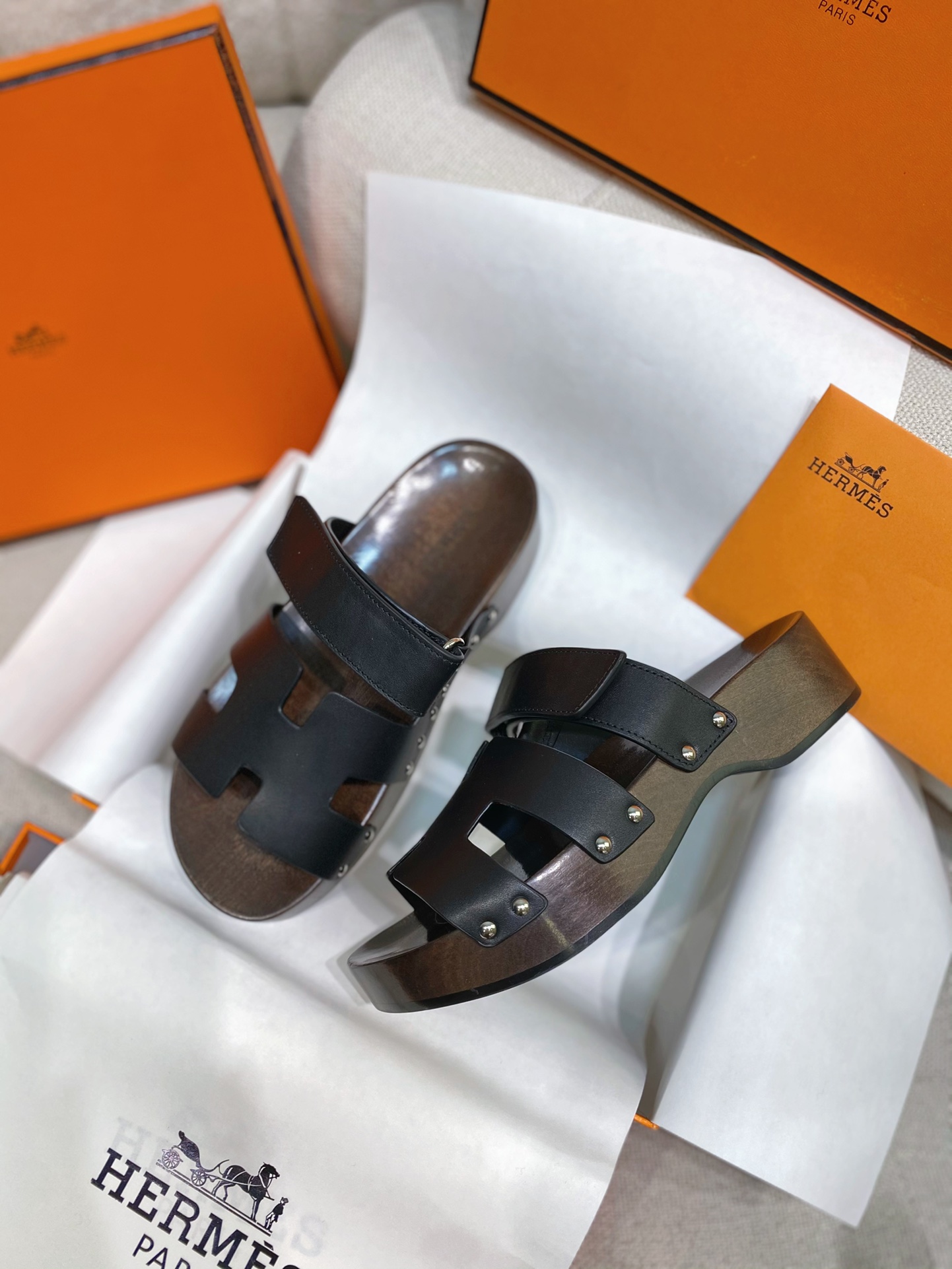 [TOP] HERMES Sandals With Wooden Soles - 3 Colour