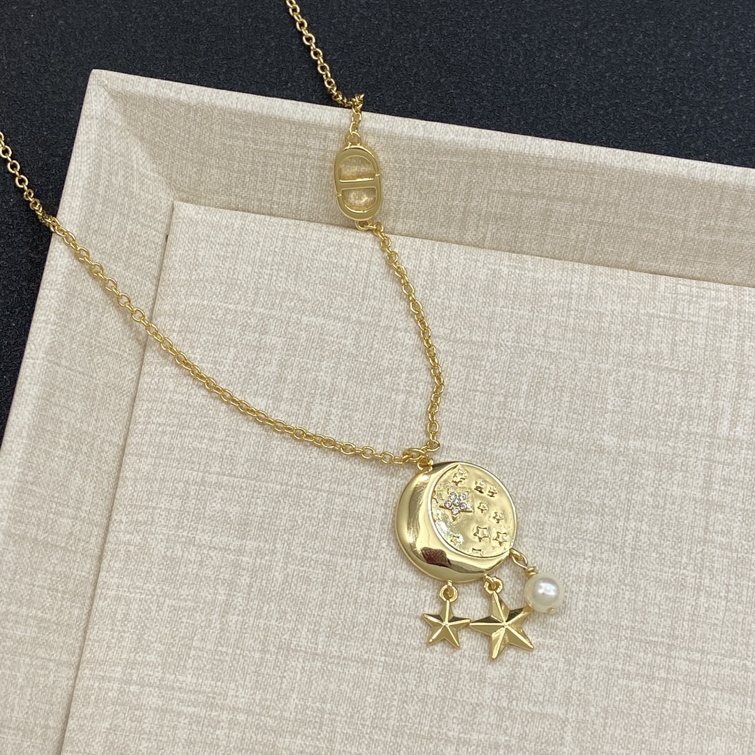 [TOP] Christian Dior Necklace/Bracelet/Earrings/Rings - Gold