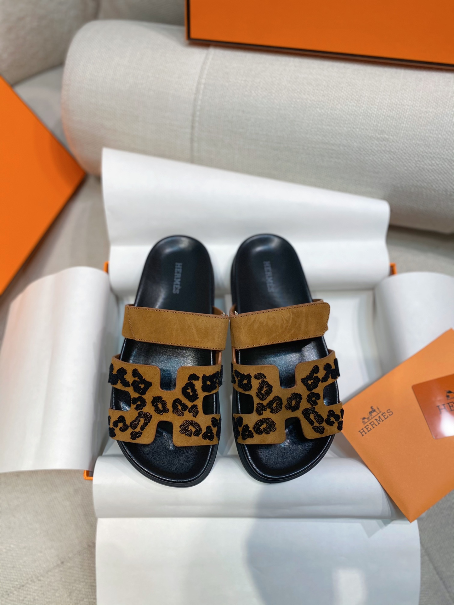 [TOP] HERMES Flat Sandal - 2 Colour